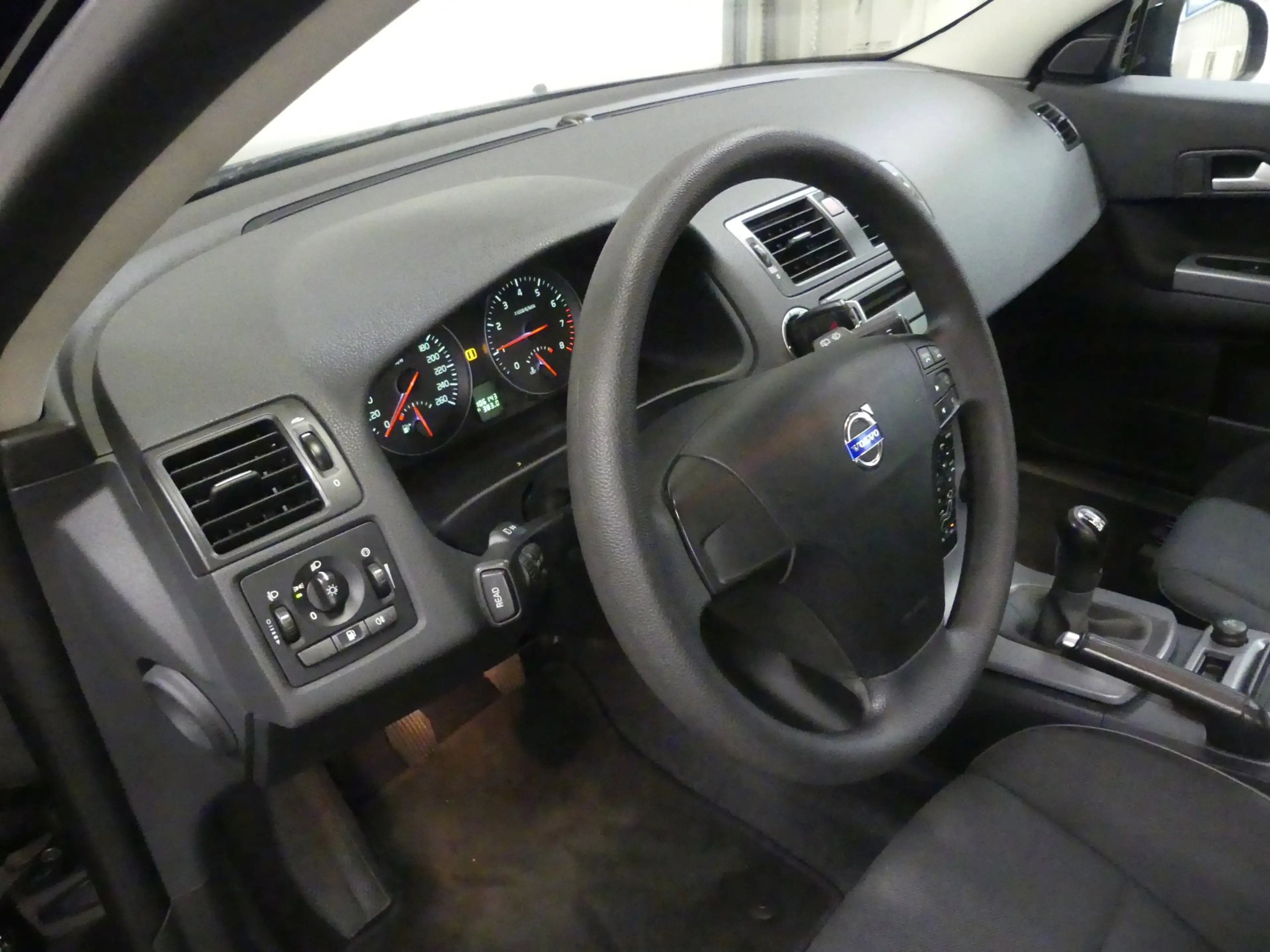 Volvo C30 2.0 Kinetic - Mooie Auto - Weinig Km NAP — photo 9