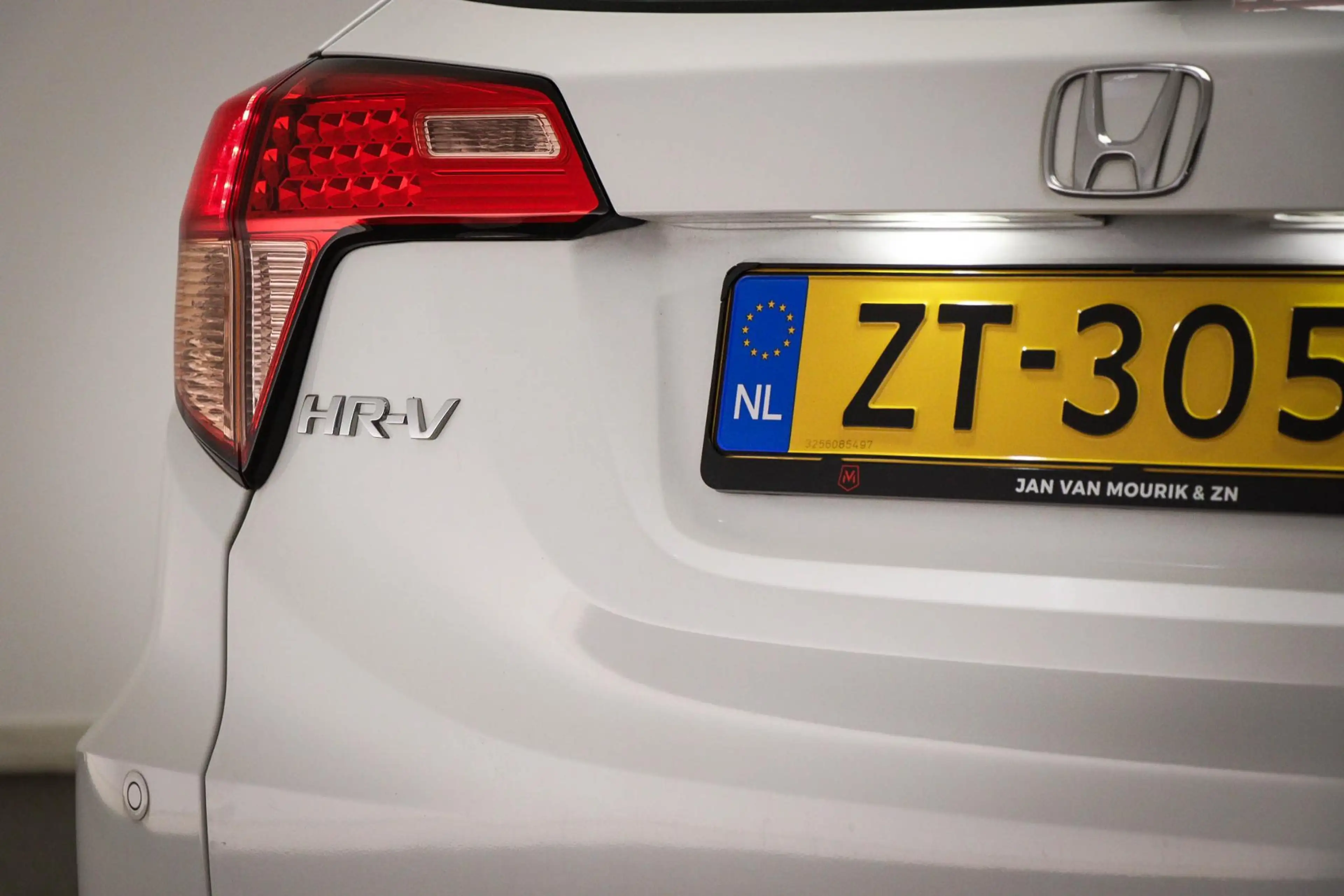Honda HR-V 1.5 i-VTEC Elegance | DEALER ONDERHOUDEN | CLIMA | — photo 22