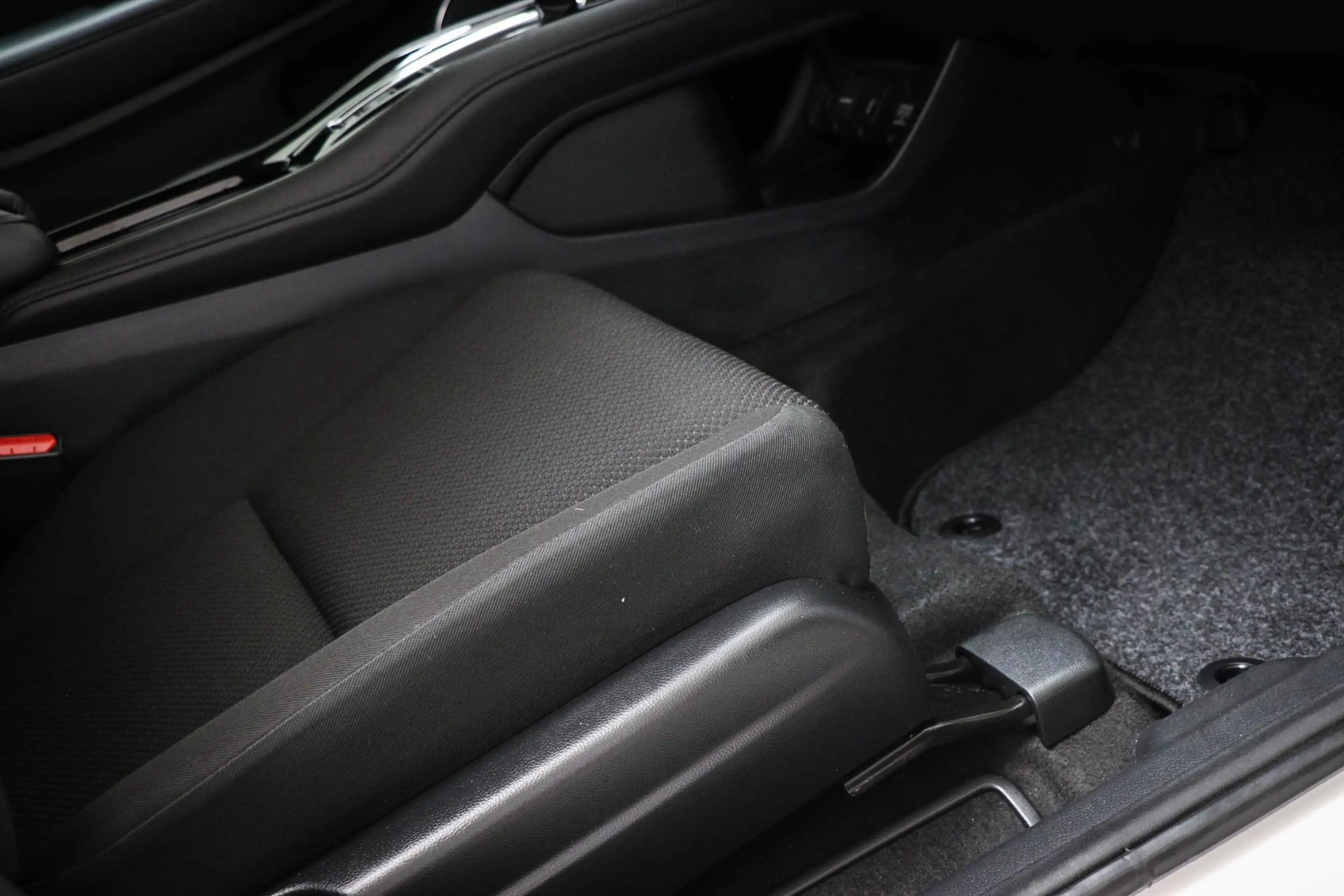 Honda HR-V 1.5 i-VTEC Elegance | DEALER ONDERHOUDEN | CLIMA | — photo 12