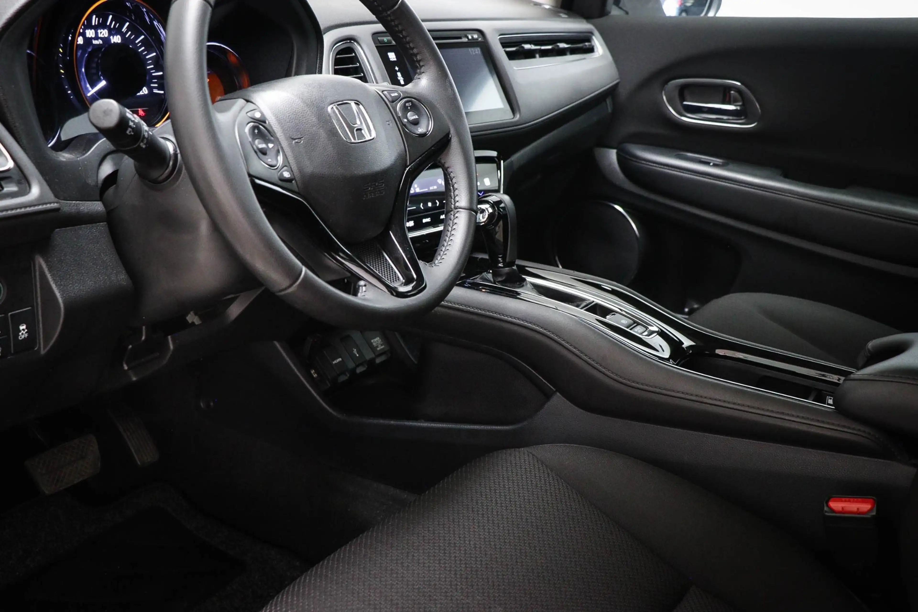 Honda HR-V 1.5 i-VTEC Elegance | DEALER ONDERHOUDEN | CLIMA | — photo 26