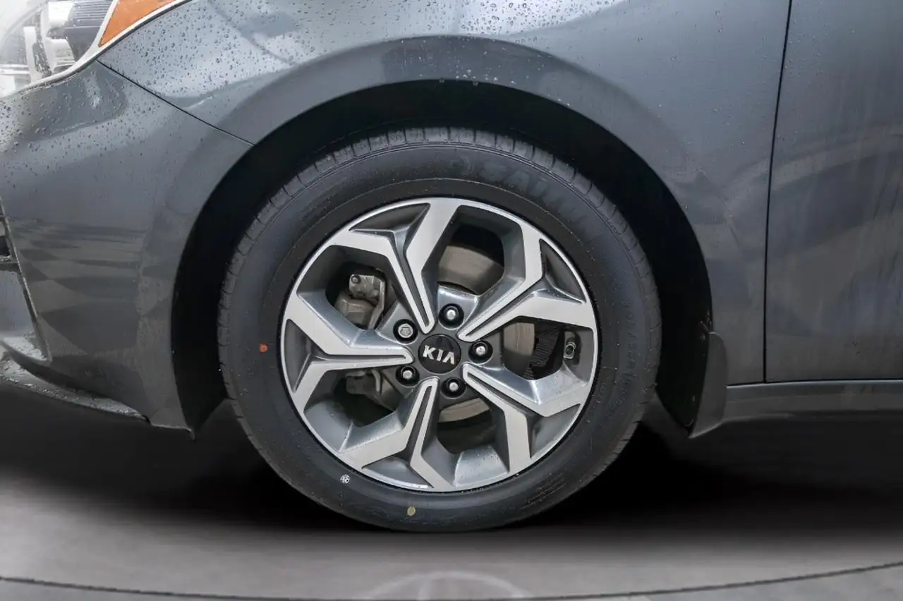 Kia Forte снимка Kia Forte