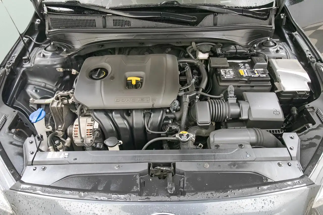 Kia Forte снимка Kia Forte