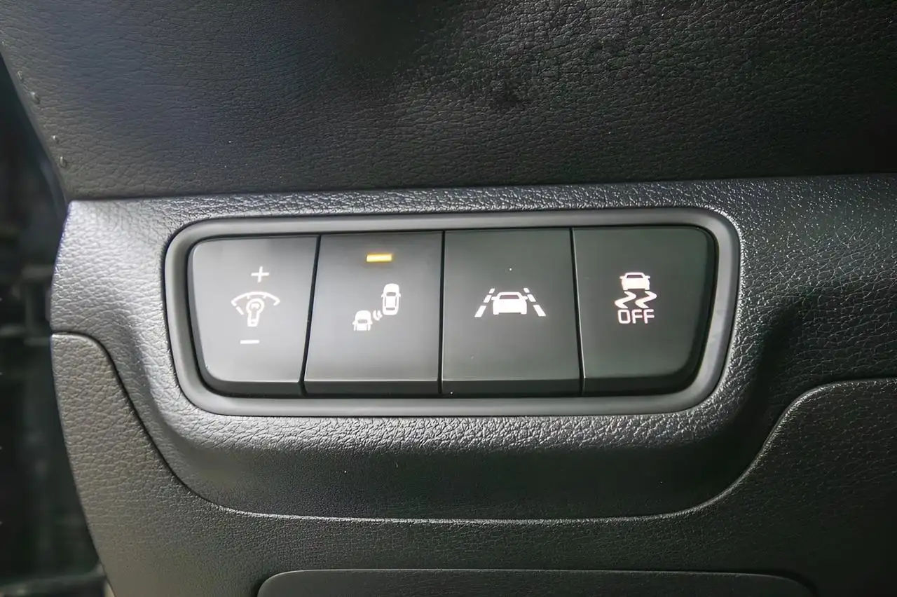 Kia Forte снимка Kia Forte