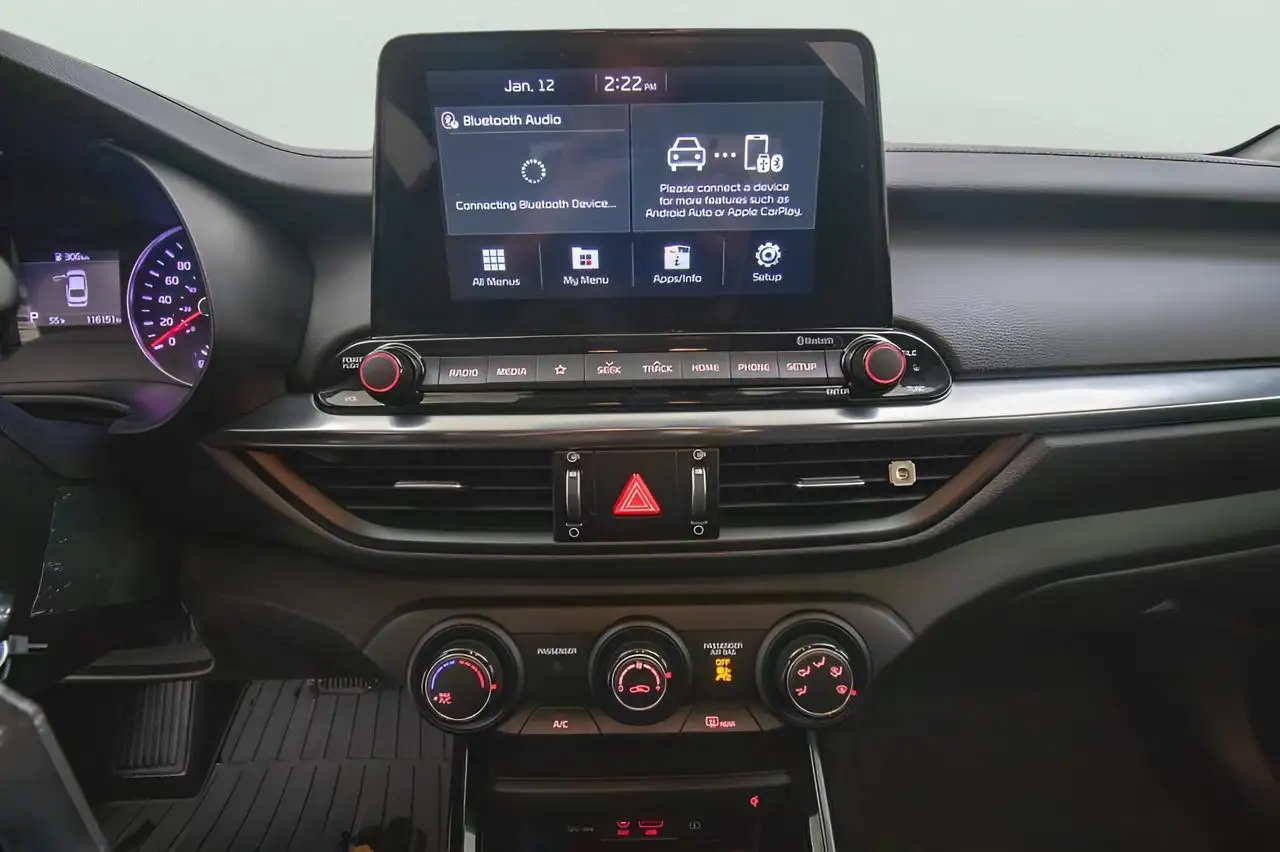 Kia Forte снимка Kia Forte