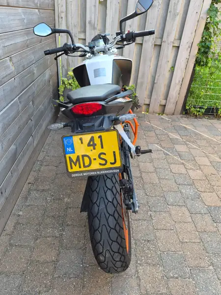KTM 390 DUKE - foto 2