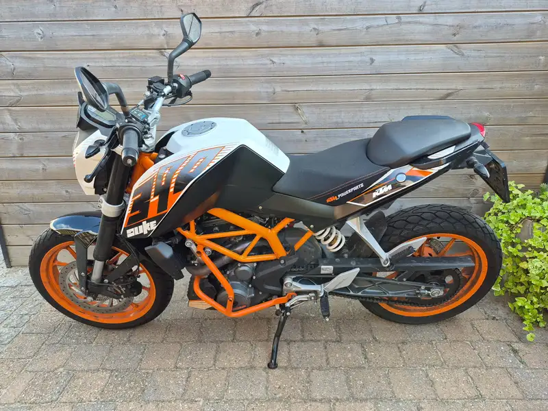 KTM 390 DUKE