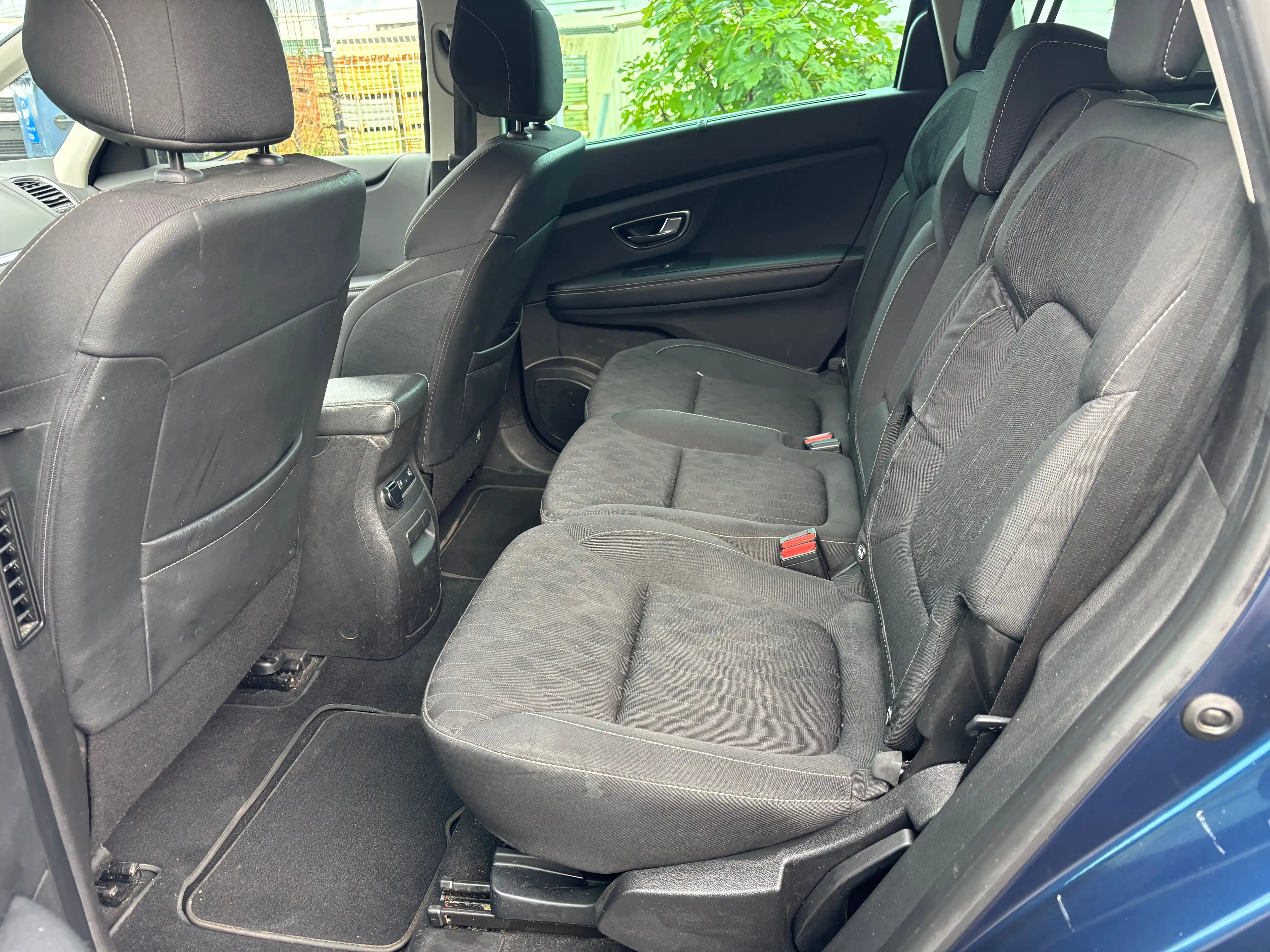 Renault Scenic Scenic 1.7 Blue dCi Limited — photo 10