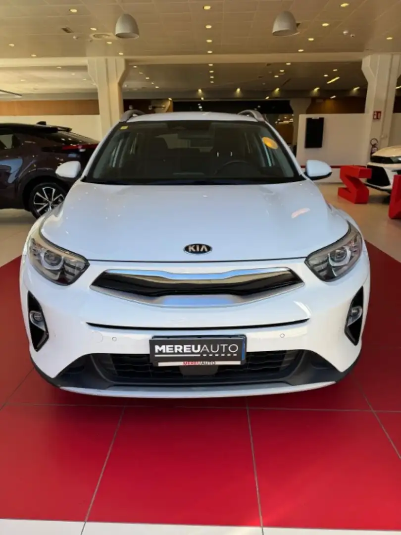 Kia Stonic 1.2 DPI ECO GPL Urban Blanc - 2