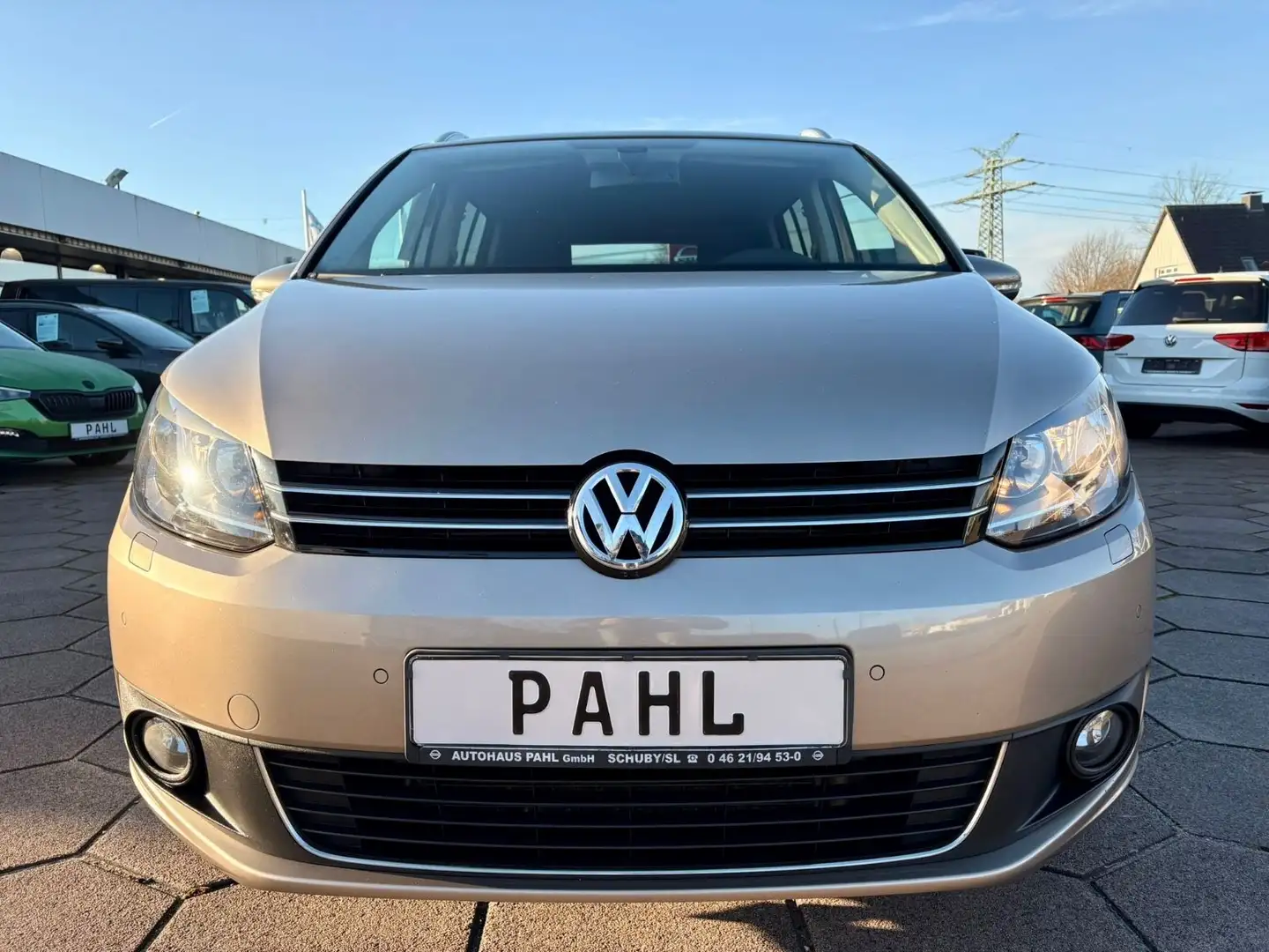 Volkswagen Touran 1.6 TDI Cup Business-Paket NAVI SHZ TEMPO Gold - 2