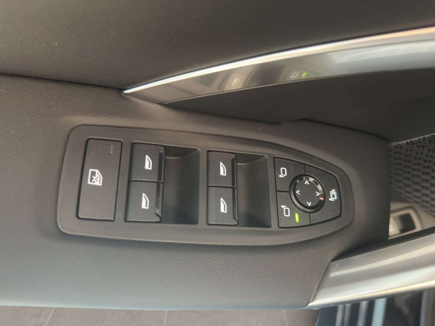 BMW X2 SDrive18d - 2025 - Joinsteer - #13