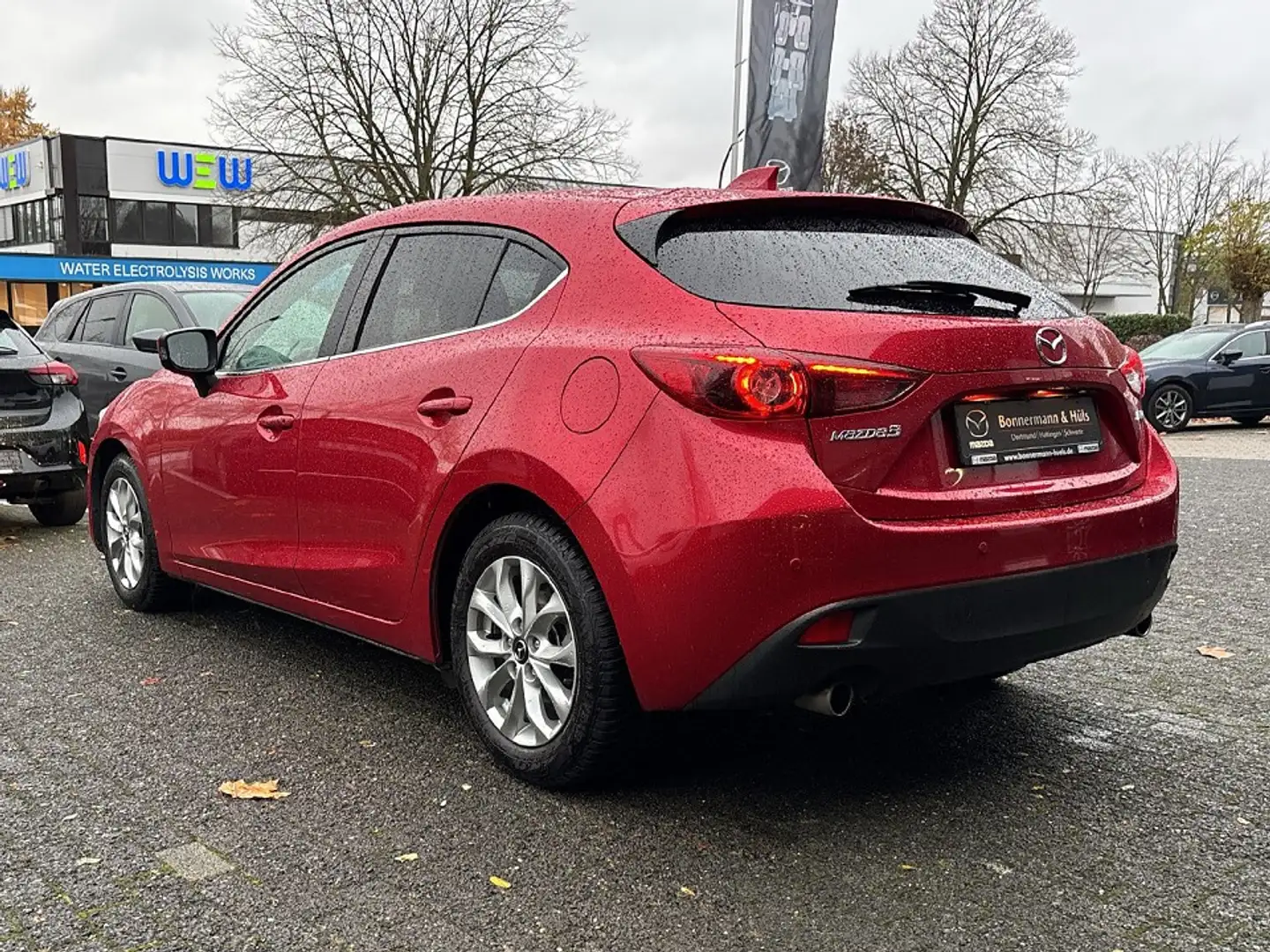 Mazda 3 2.0 120 PS Sports-Line *Xenon*Bose*Klimaa* Rosso - 2