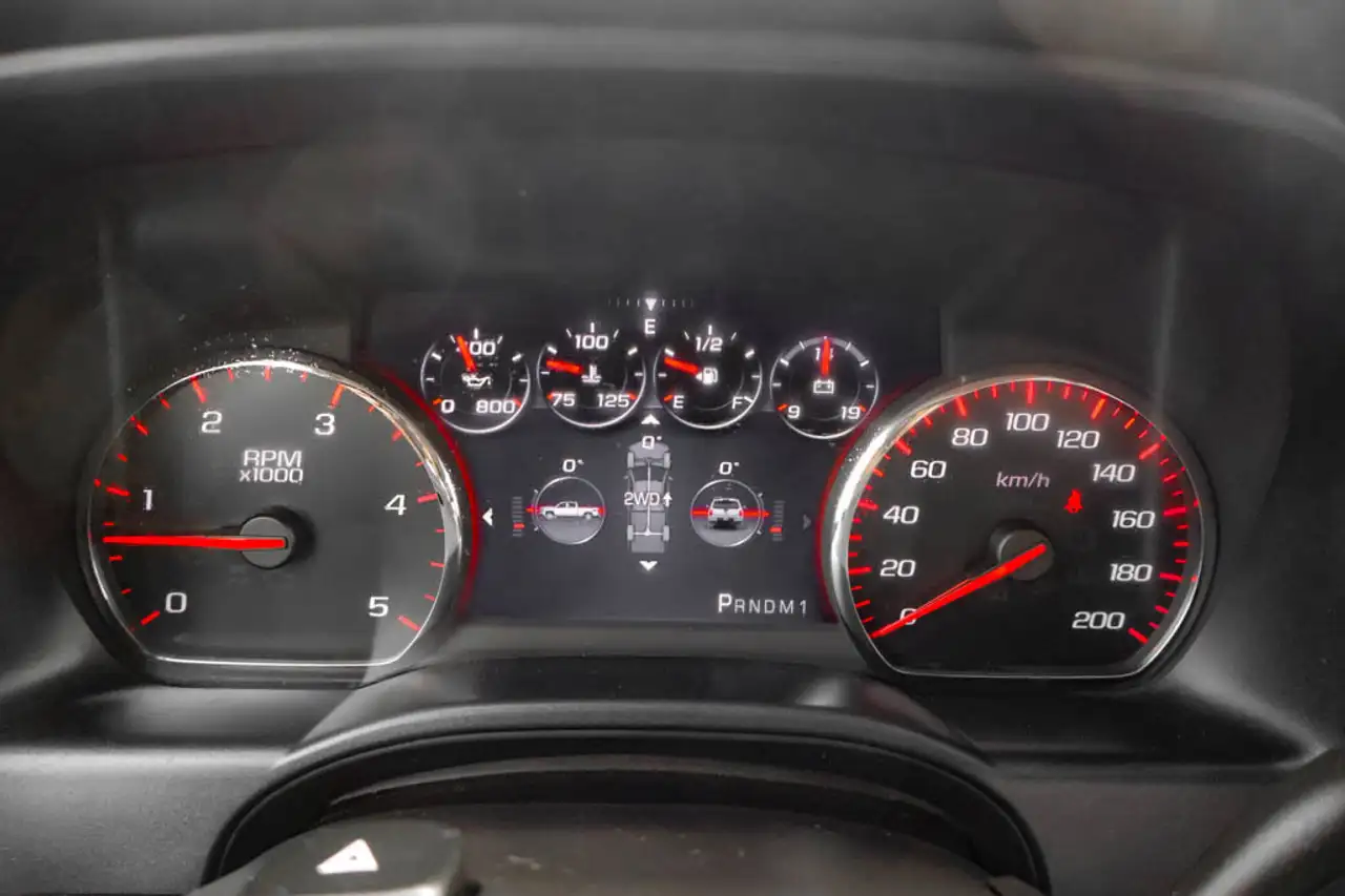 GMC Sierra 2500HD снимка GMC Sierra 2500HD