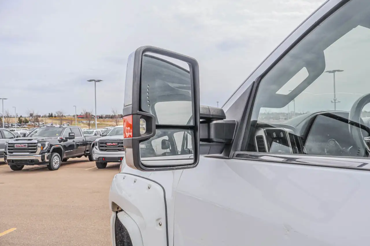 GMC Sierra 2500HD снимка GMC Sierra 2500HD