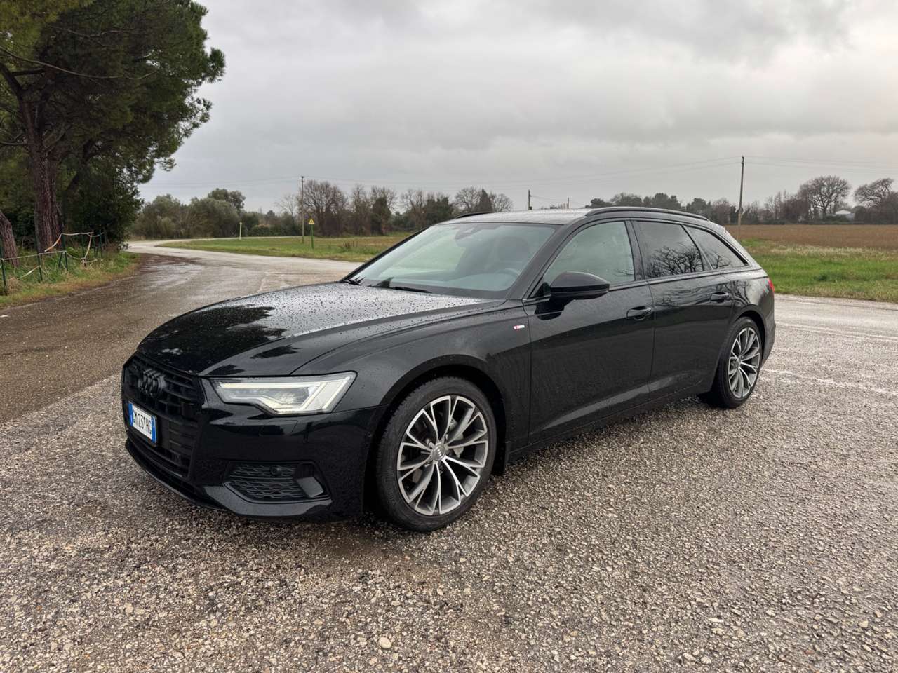 Audi A6 A6 Avant 40 2.0 TDI quattro ultra S tronic Busines