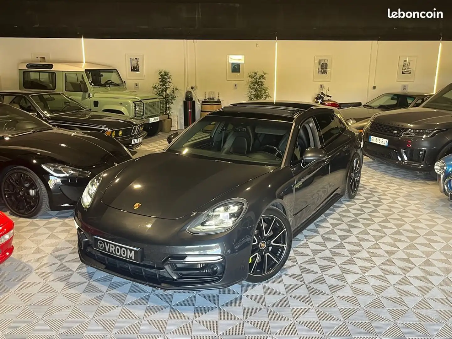 Porsche Panamera V6 462ch 4 E-Hybrid Platinum Edition Grau - 1