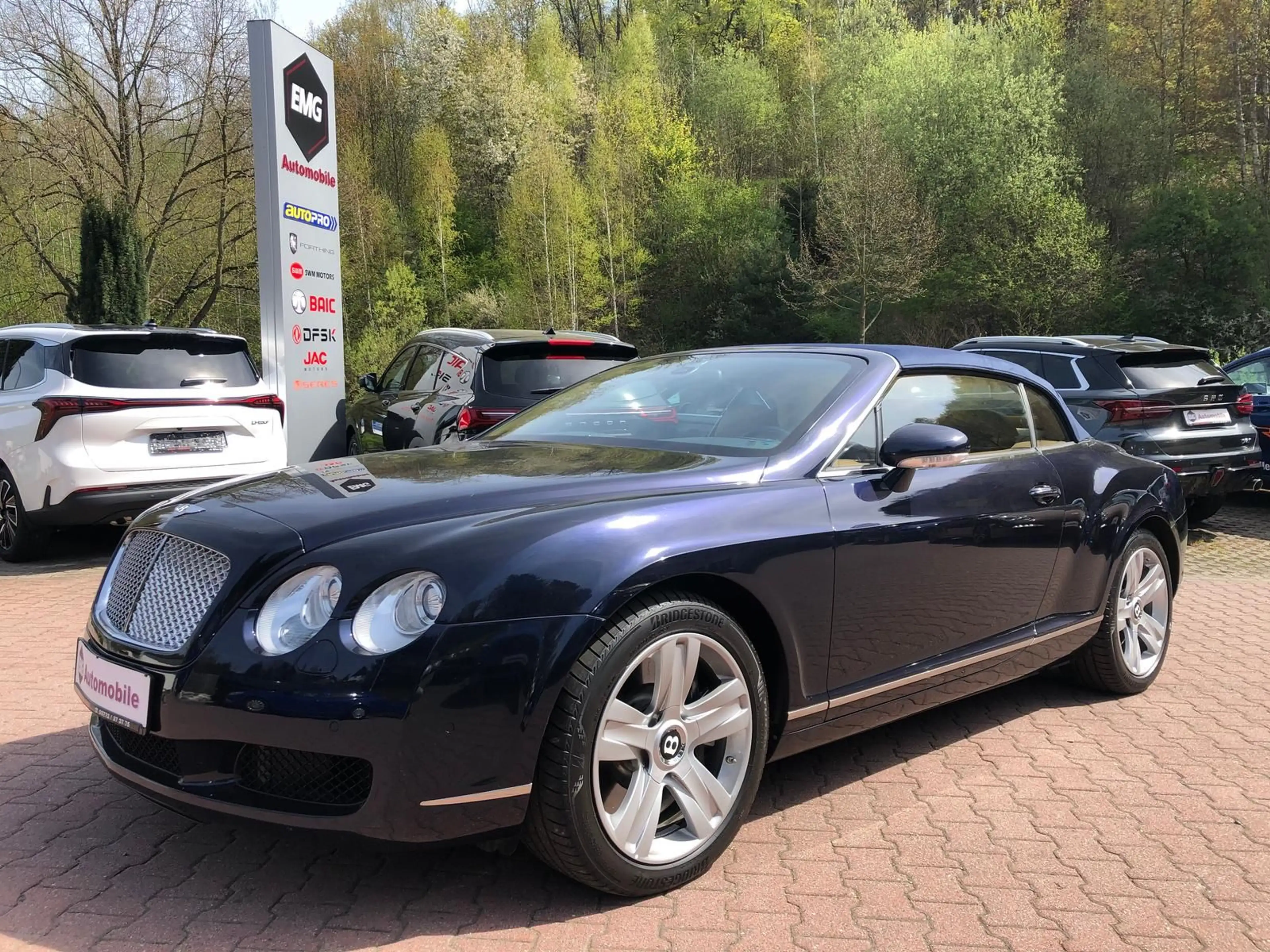 Bentley Continental GTC Cabrio 6.0*Leder*Kamera*Xenon — photo 2