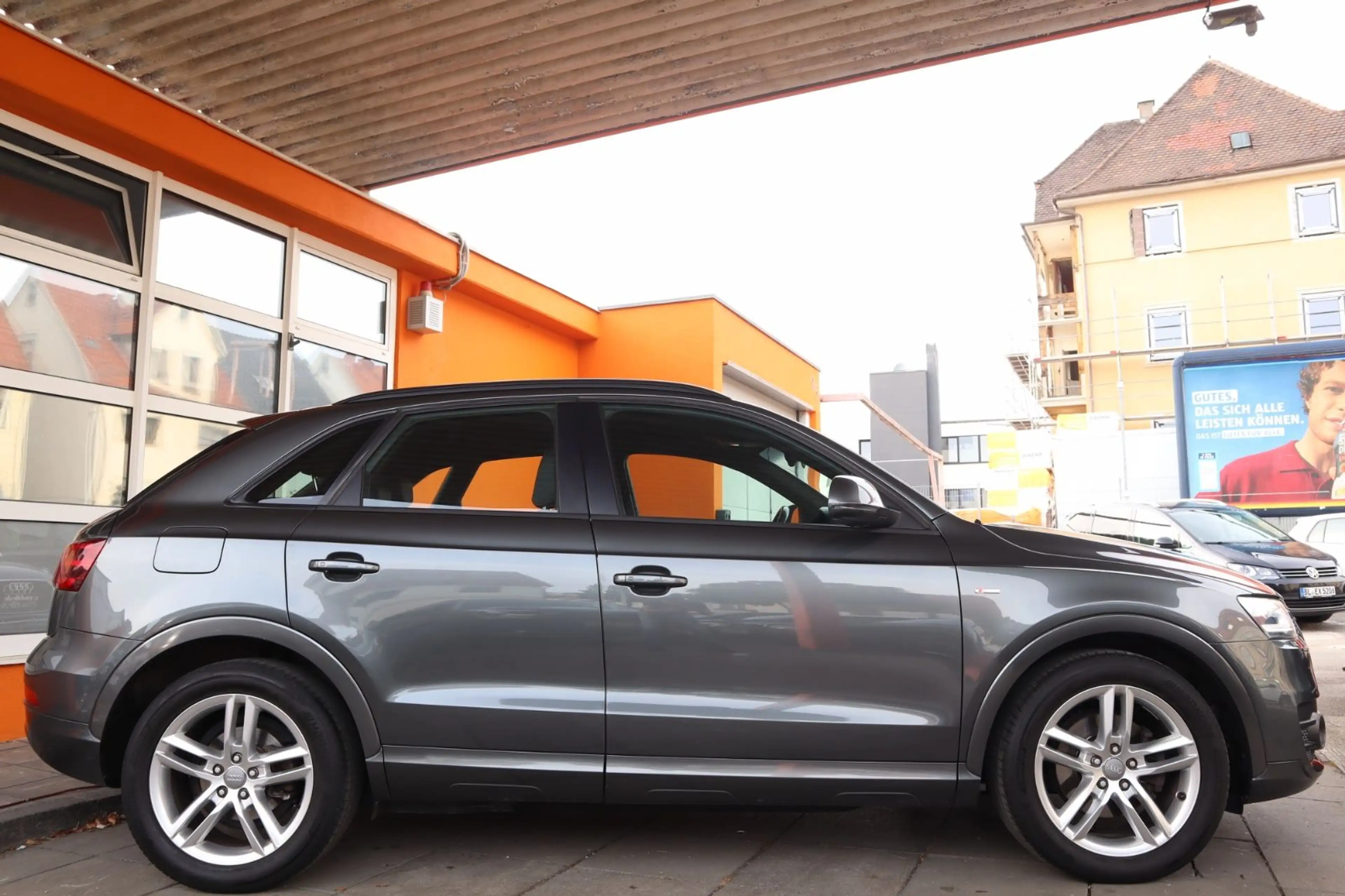Audi Q3 2.0 TDI* S-LINE* QUATTRO* 2.HD* NAVI* AHK* — photo 8