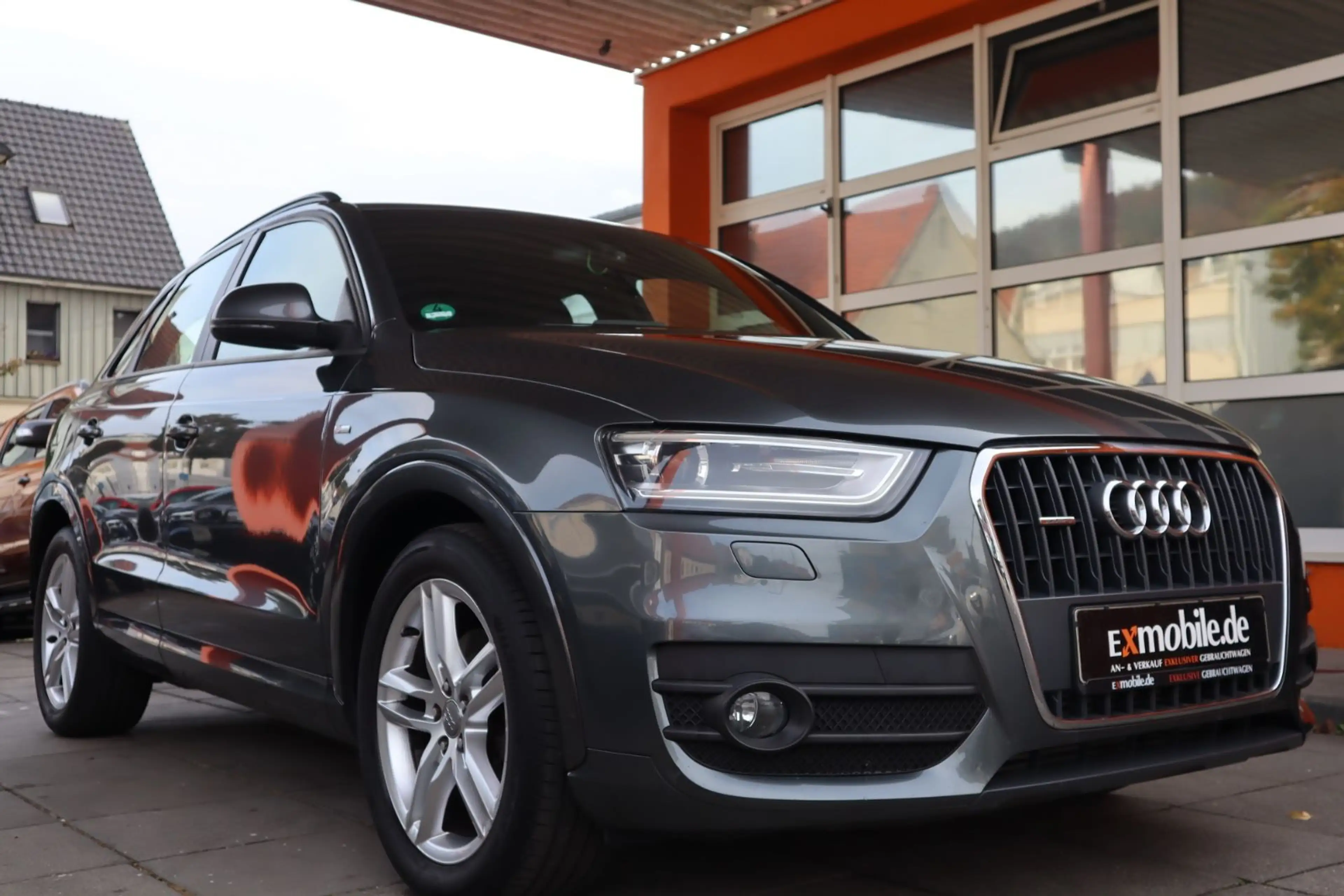 Audi Q3 2.0 TDI* S-LINE* QUATTRO* 2.HD* NAVI* AHK* — photo 3