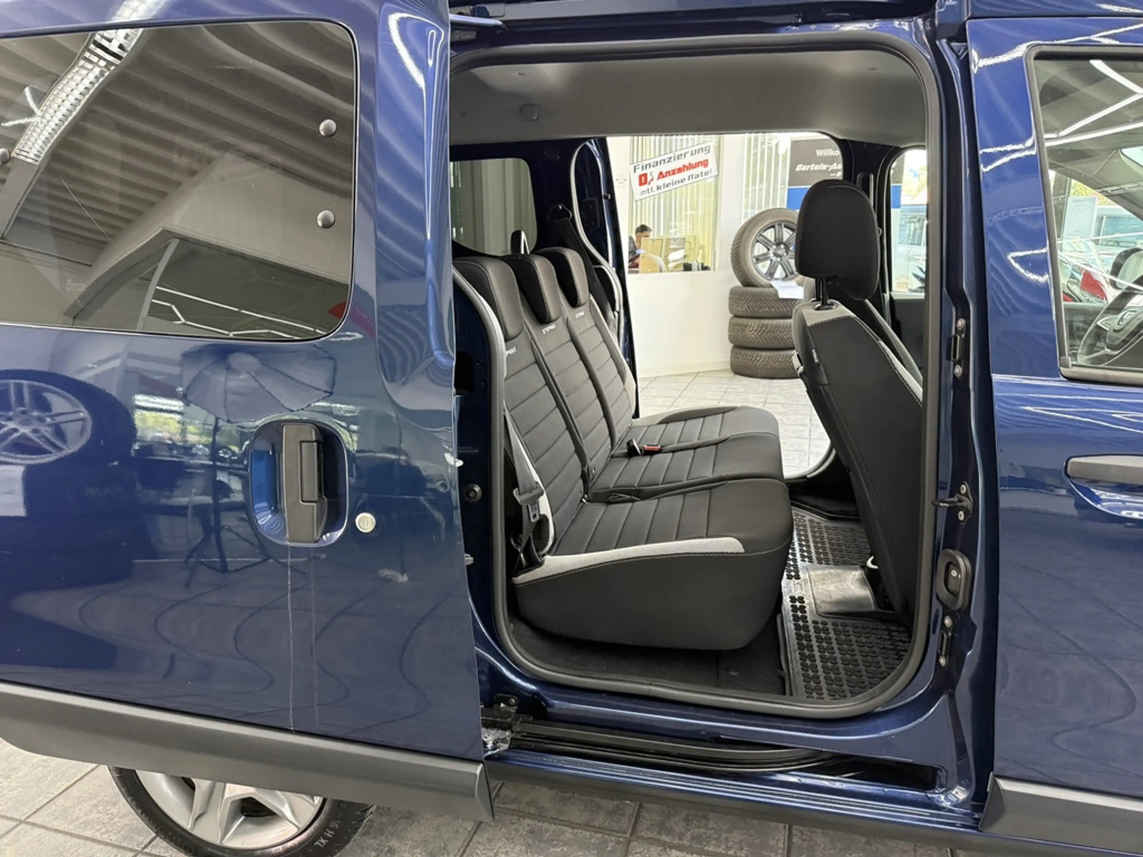 Dacia Dokker Stepway 1.6 SCe 100, Navi, Kamera, Klima — photo 15
