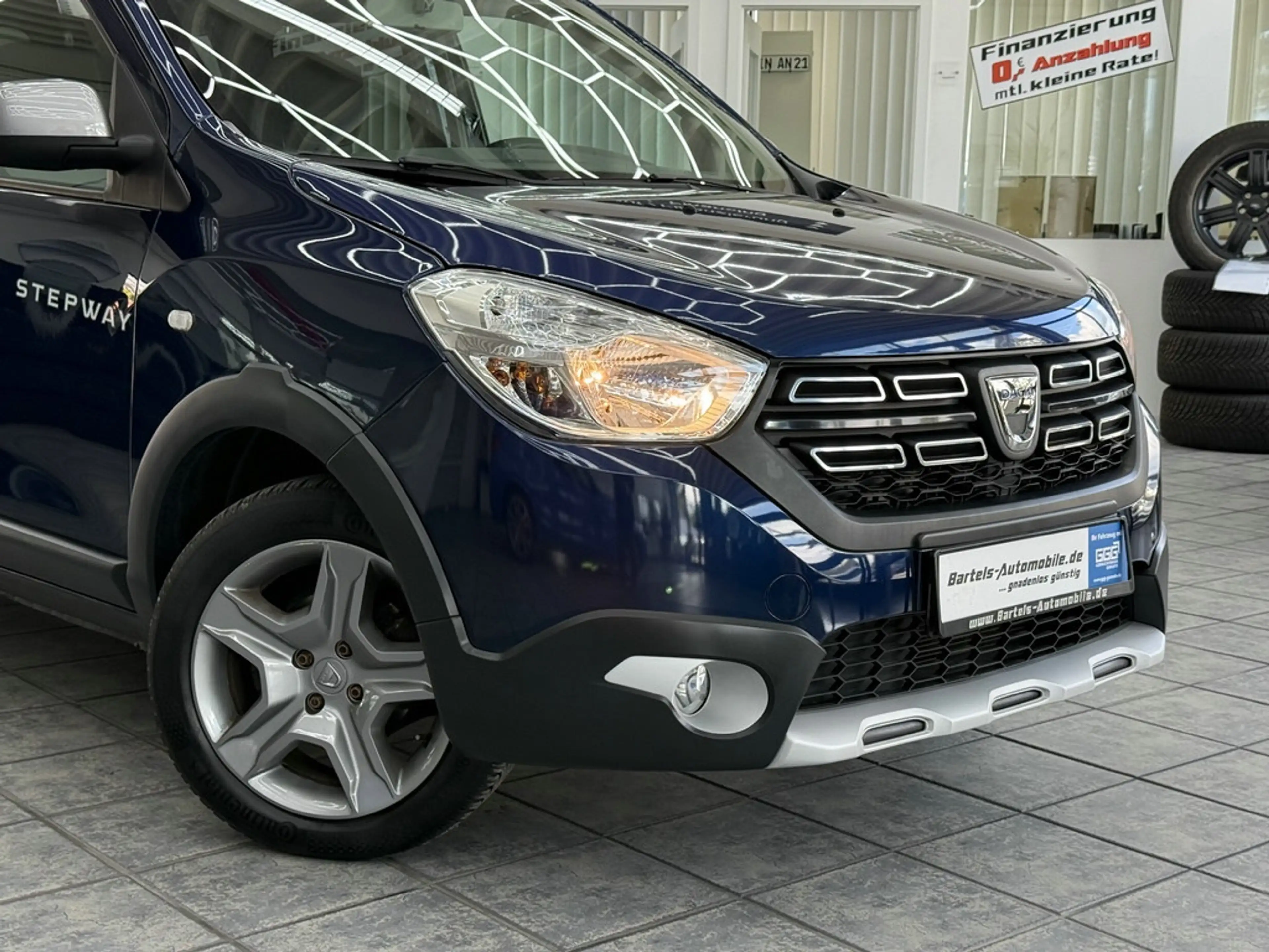 Dacia Dokker Stepway 1.6 SCe 100, Navi, Kamera, Klima — photo 2