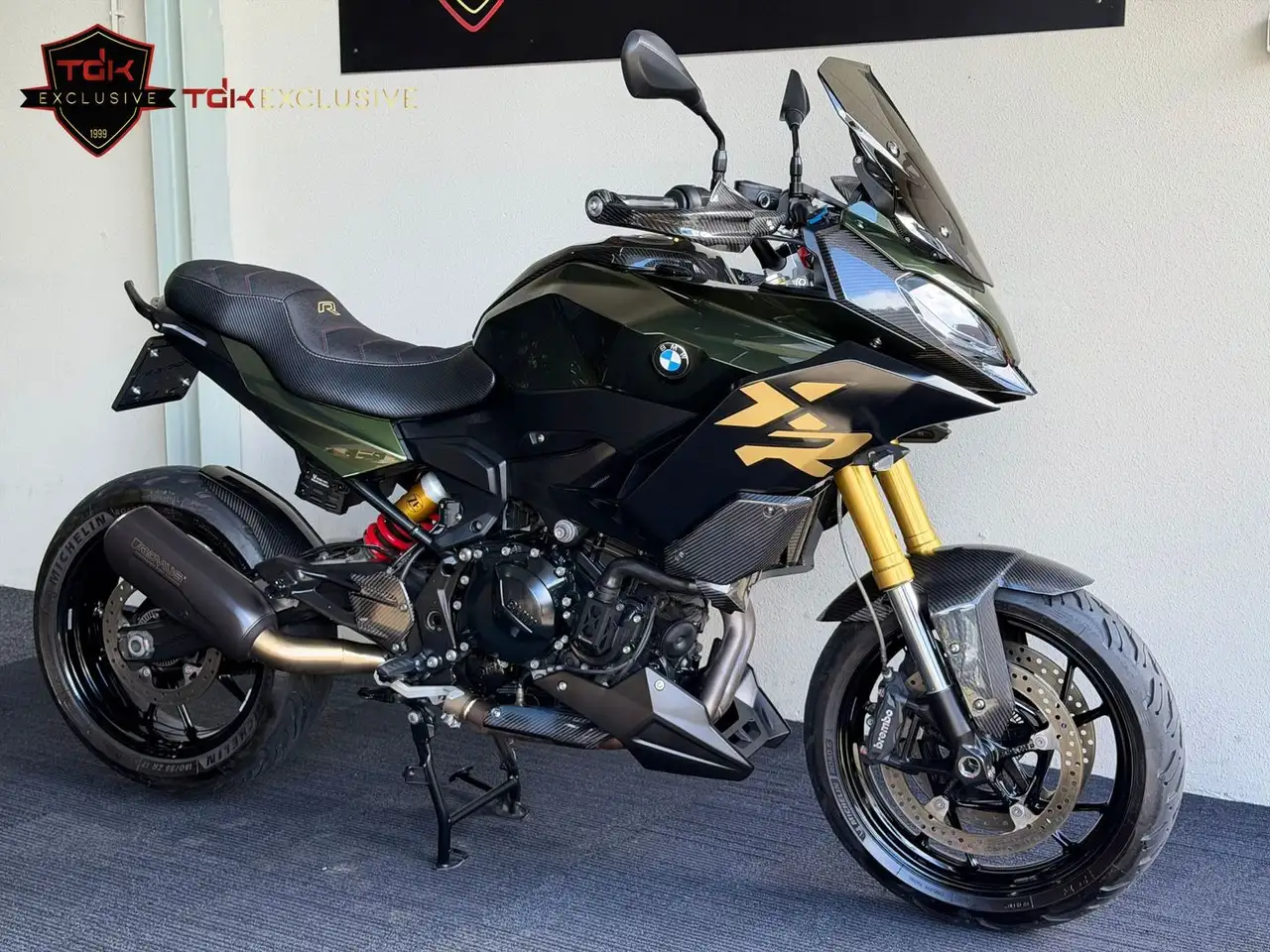 BMW F 900 XR