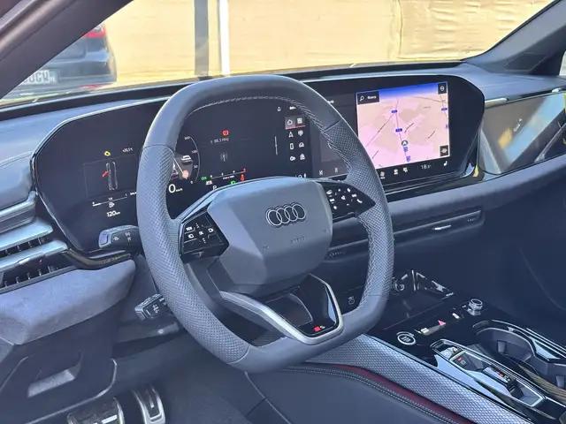 Audi A5 view 11