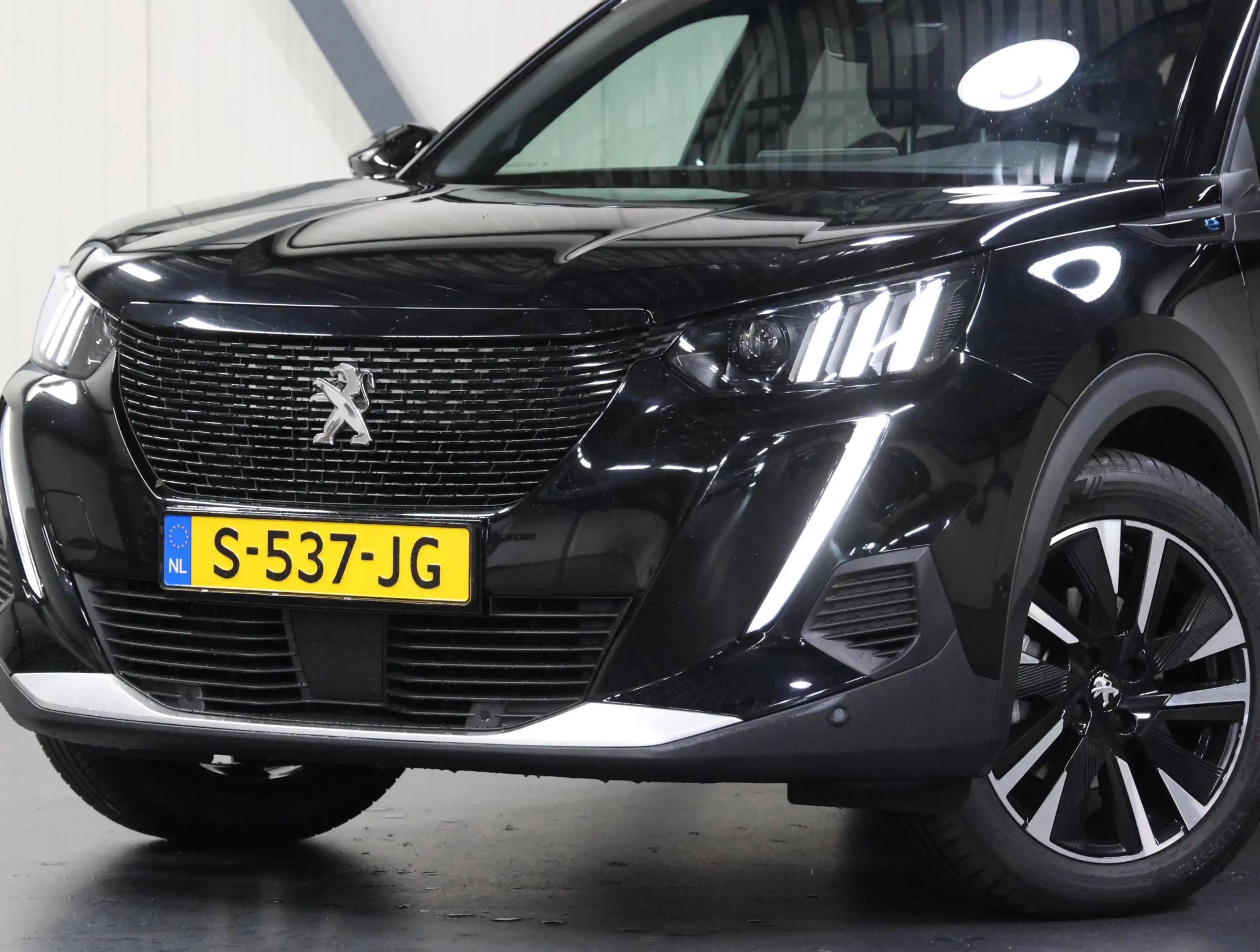 Peugeot e-2008 EV GT Pack 50 kWh 136PK | 1ste eigenaar | AppleCar — photo 6
