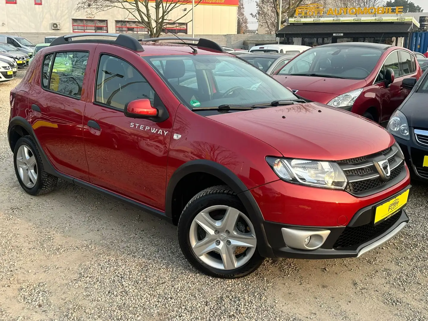 Dacia Sandero II Stepway Prestige*1.HD*NAVI*TÜV NEU Rot - 1