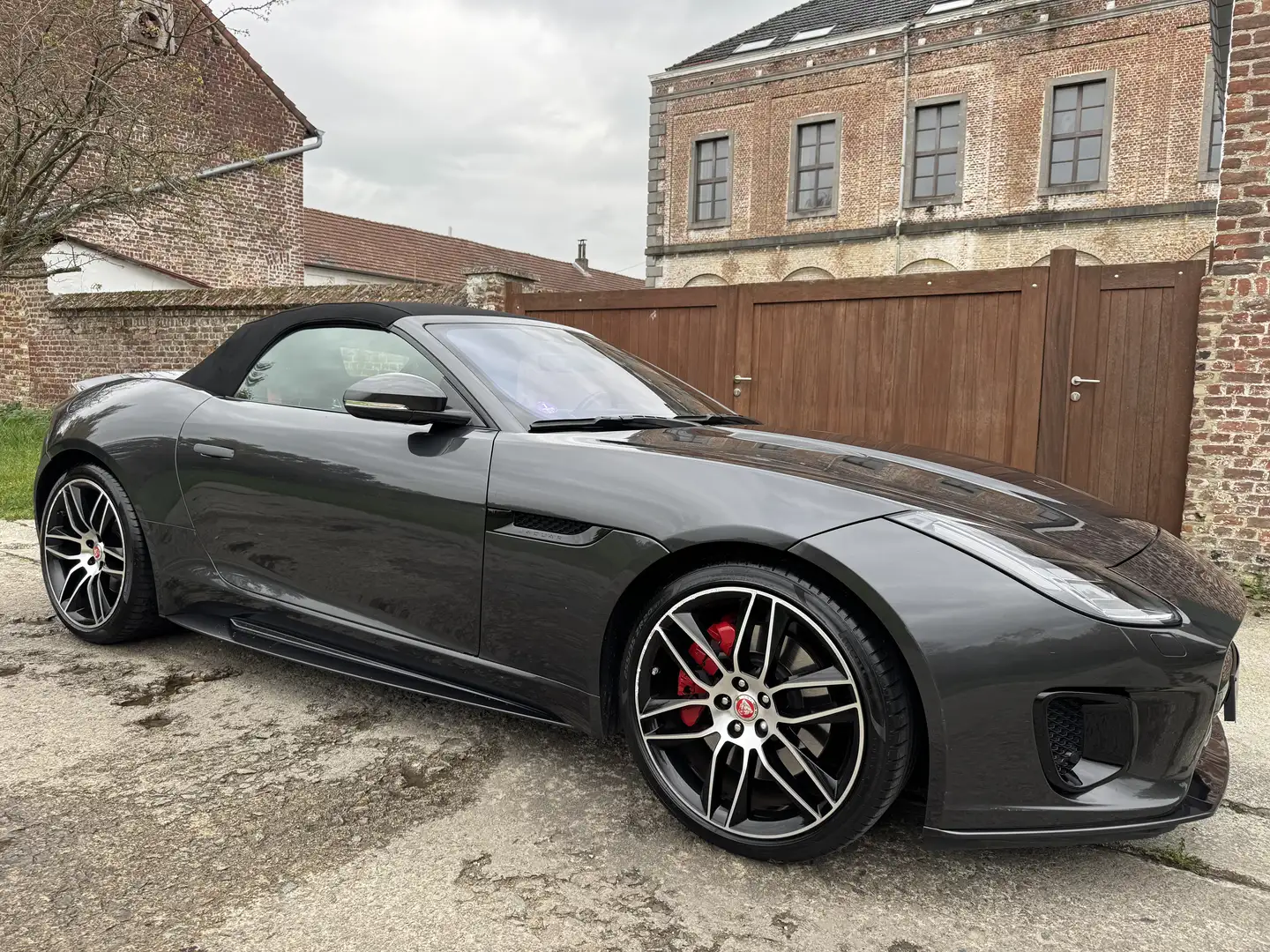 Jaguar F-Type Cabriolet 2.0 i4 Chequered Flag (EU6.2) Gris - 2