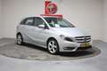 Mercedes-Benz B 180 Ambition, AUTOMAAT 7Traps, NL, 2e Eig. Hogere inst Grijs - thumbnail 3
