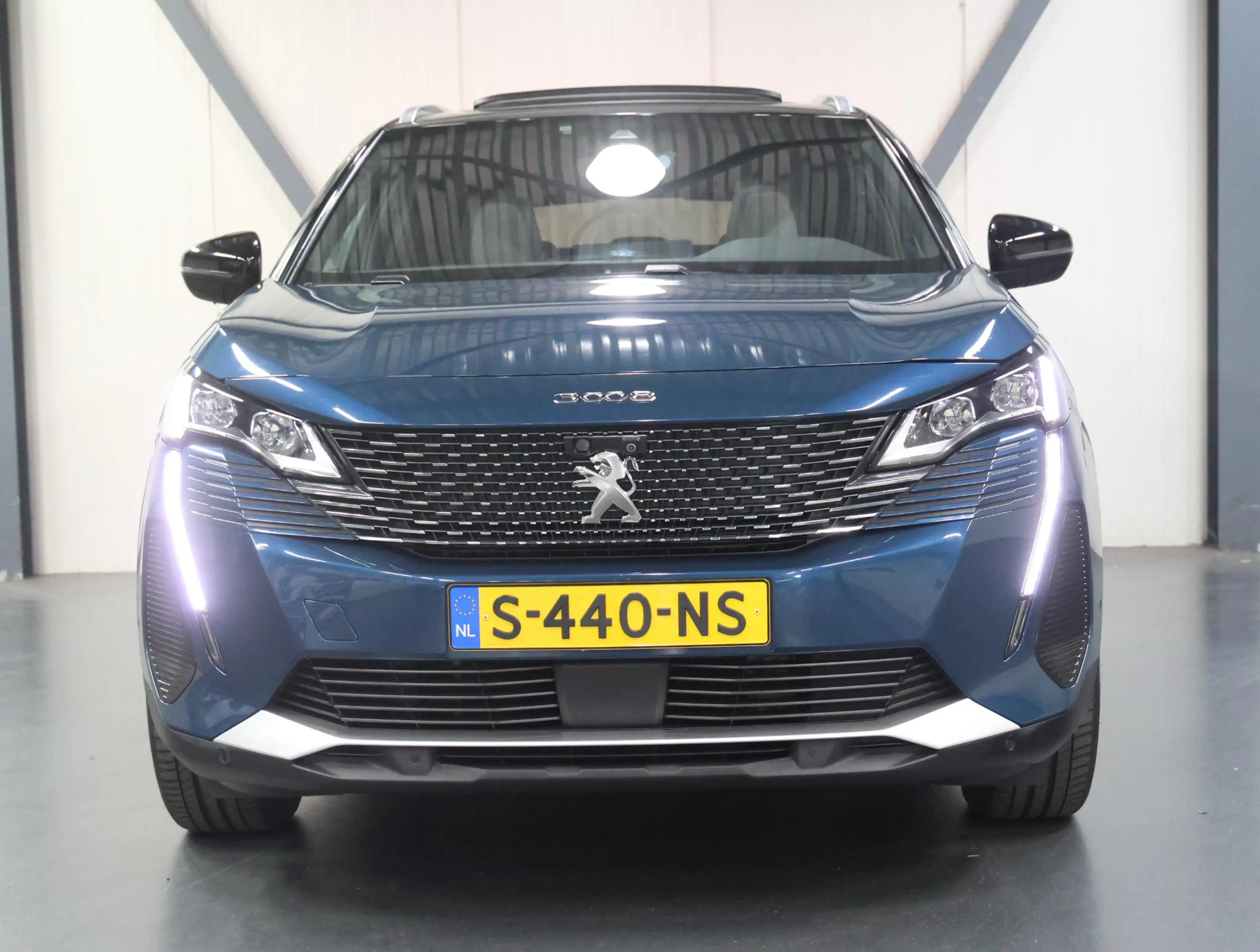Peugeot 3008 1.6 HYbrid4 300PK GT Pack Business | AppleCarPlay/ — photo 6