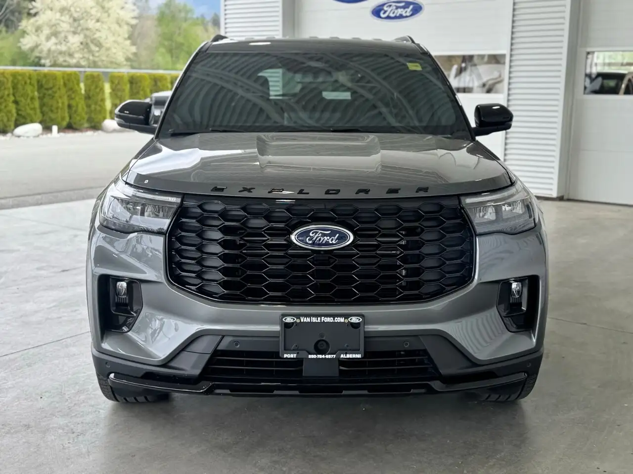 Ford Explorer снимка Ford Explorer
