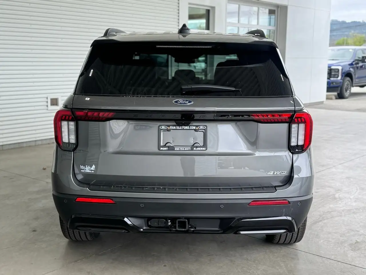 Ford Explorer снимка Ford Explorer