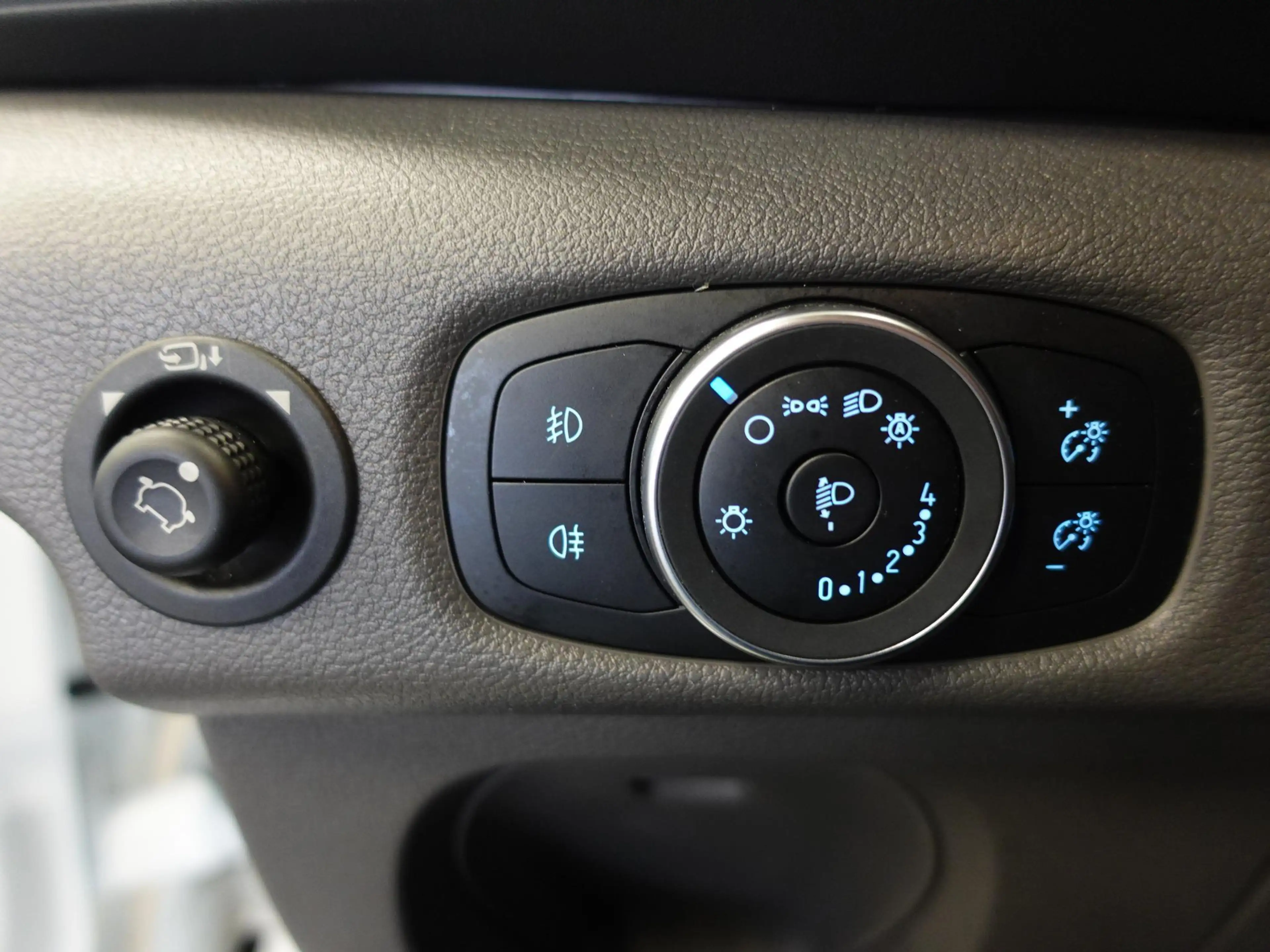 Ford Transit 310 2.0 TDCI L2H2 Trend Automaat Airco Navigatie B — photo 13