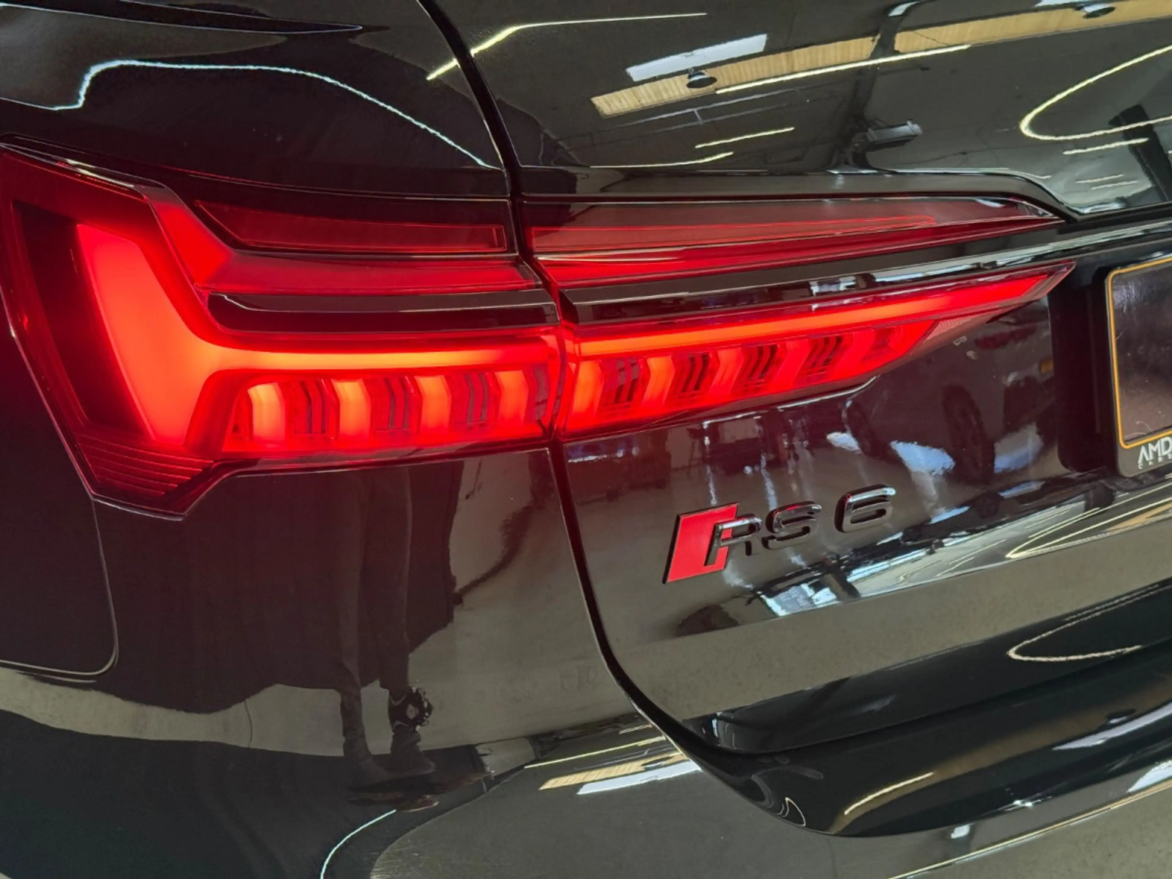 Audi RS6 -R RS6 PERFORMANCE*HUD*AHK*MATRIX*PANO*630PS — photo 8