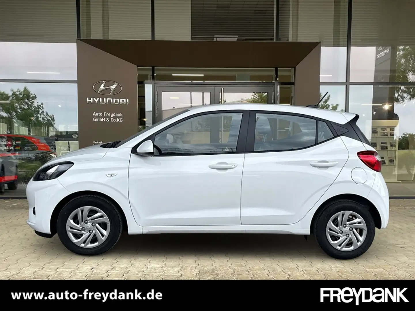 Hyundai i10 FL (MY25) 1.0 Benzin (63 PS) 5-MT 2WD Select Wit - 2