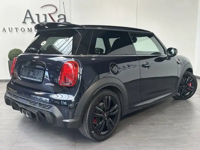 Mini Cooper view 4