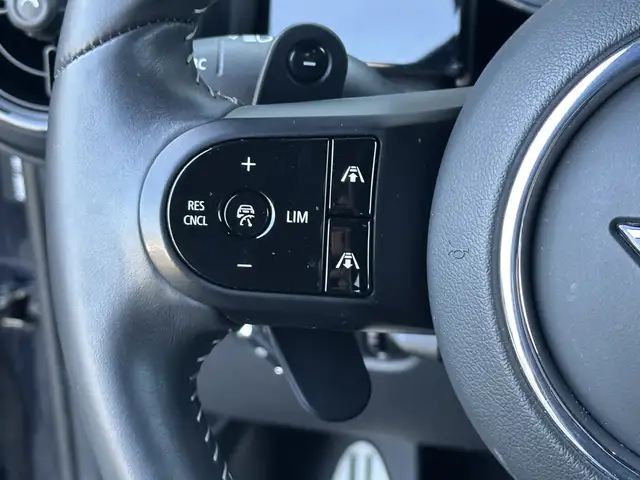 Mini Cooper view 11