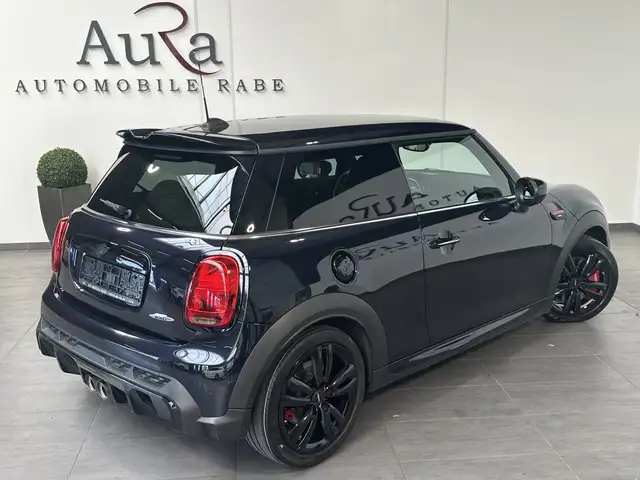 Mini Cooper view 5