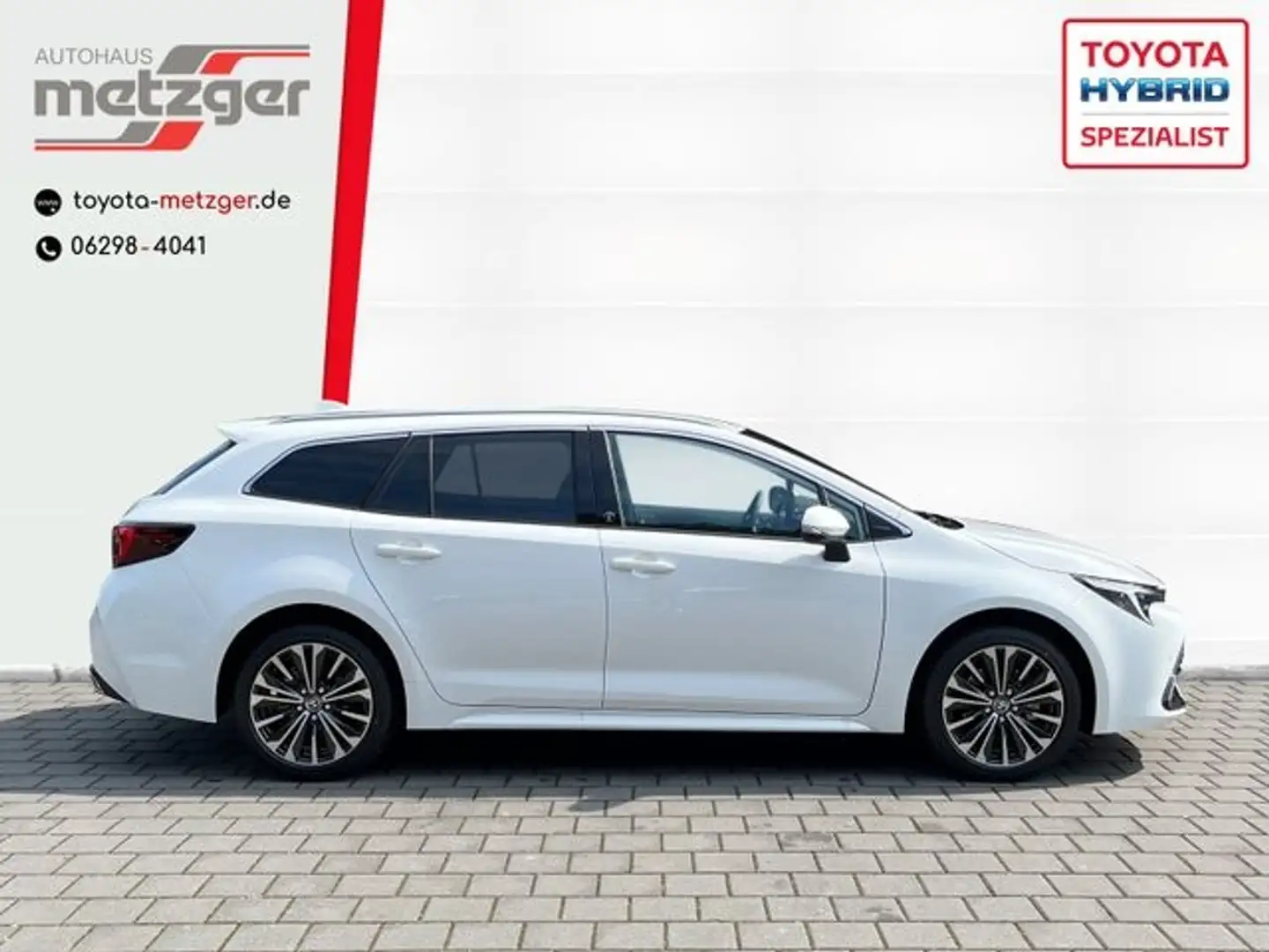 Toyota Corolla Touring Sports 2.0 Hybrid TEAM D +Techni Weiß - 2