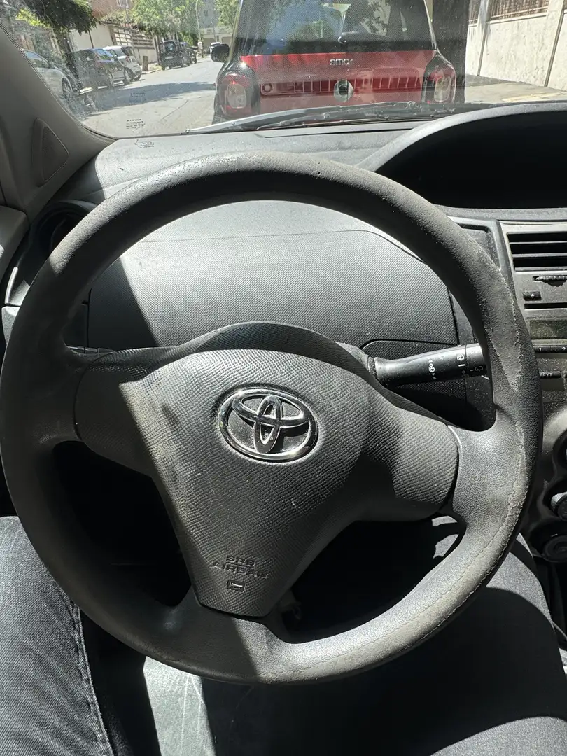 Toyota Yaris 5p 1.0 - 2