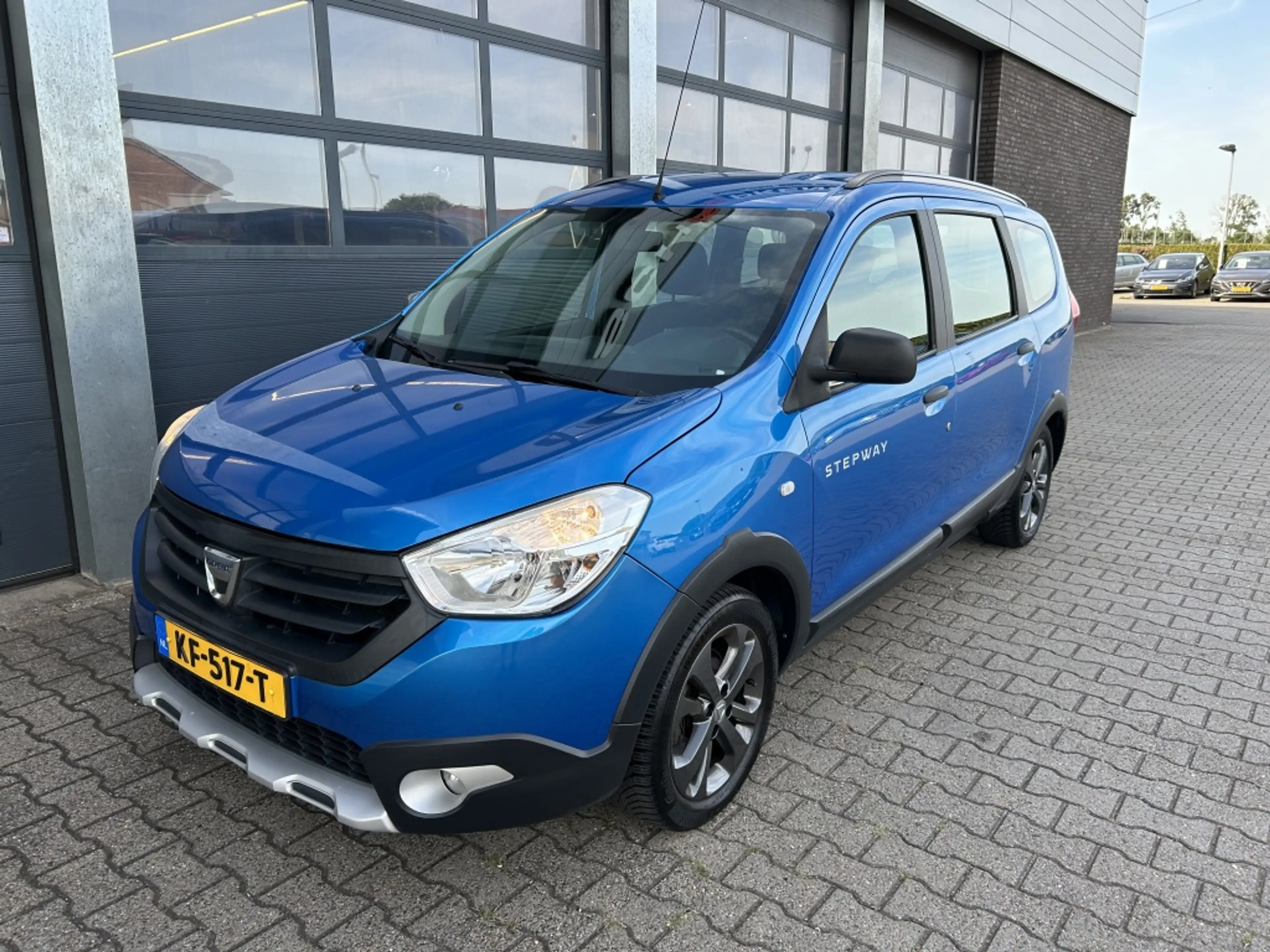 Dacia Lodgy 1.2 Tce 115PK 5p Lauréate — photo 9