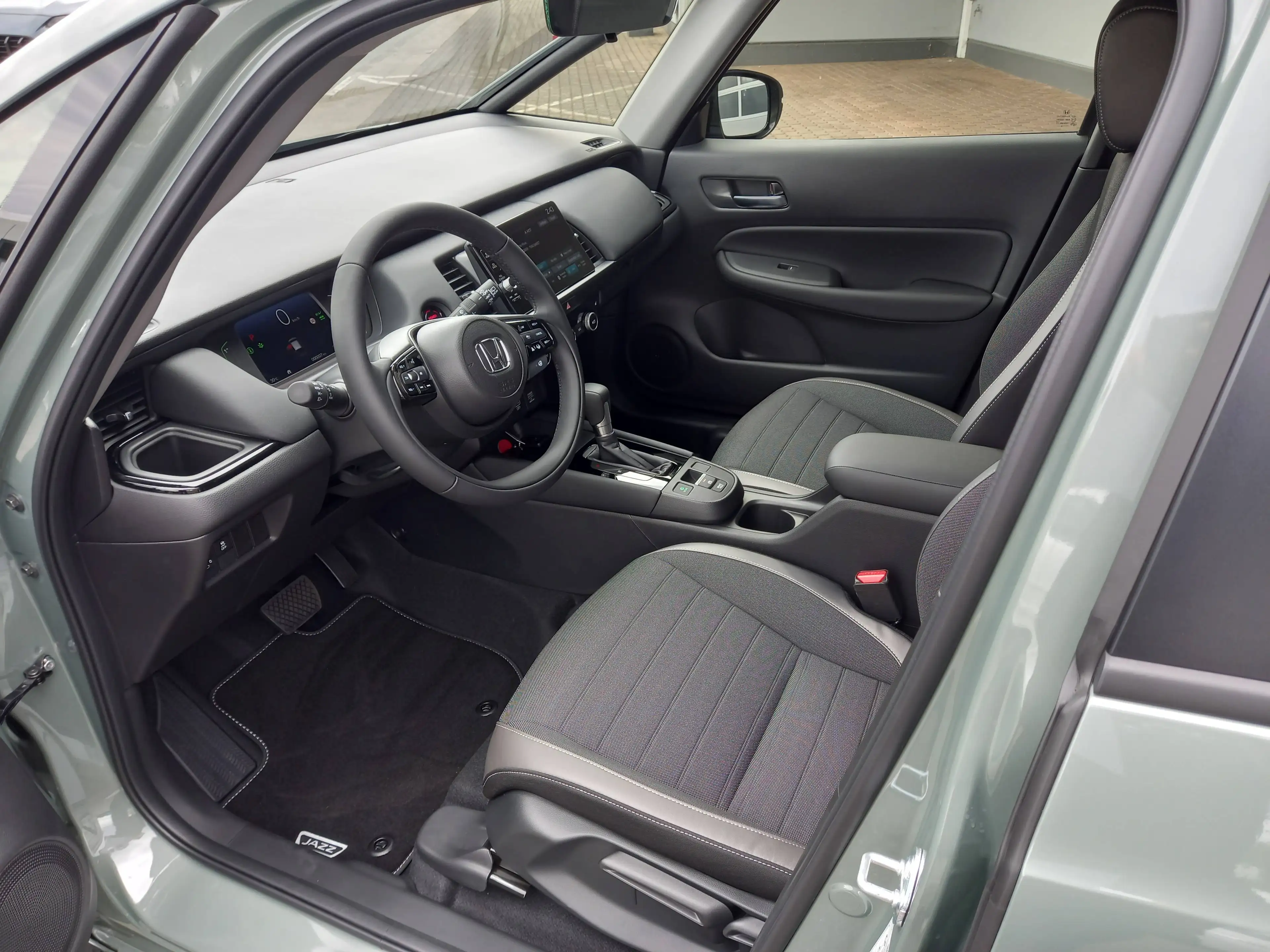 Honda Jazz 1.5 i-MMD Hybrid Crosstar Advance — photo 8