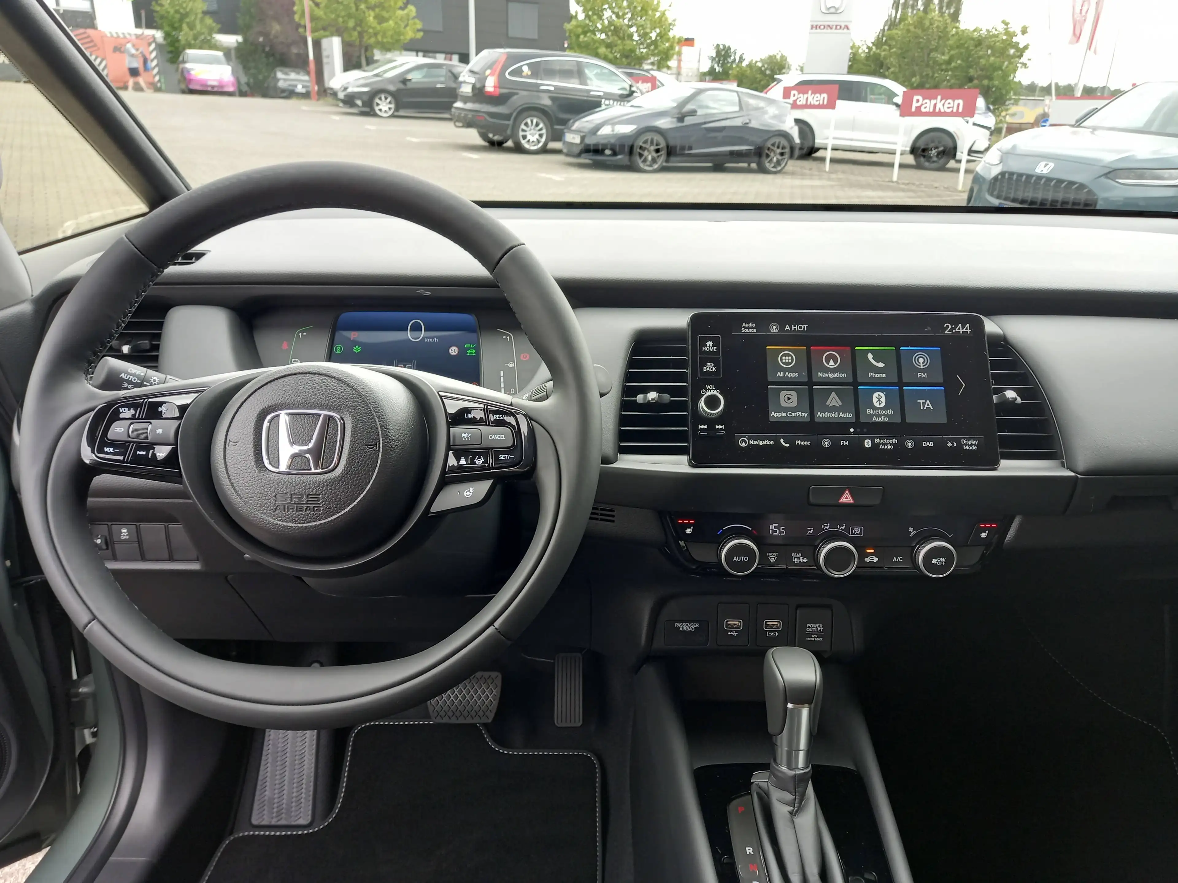 Honda Jazz 1.5 i-MMD Hybrid Crosstar Advance — photo 11