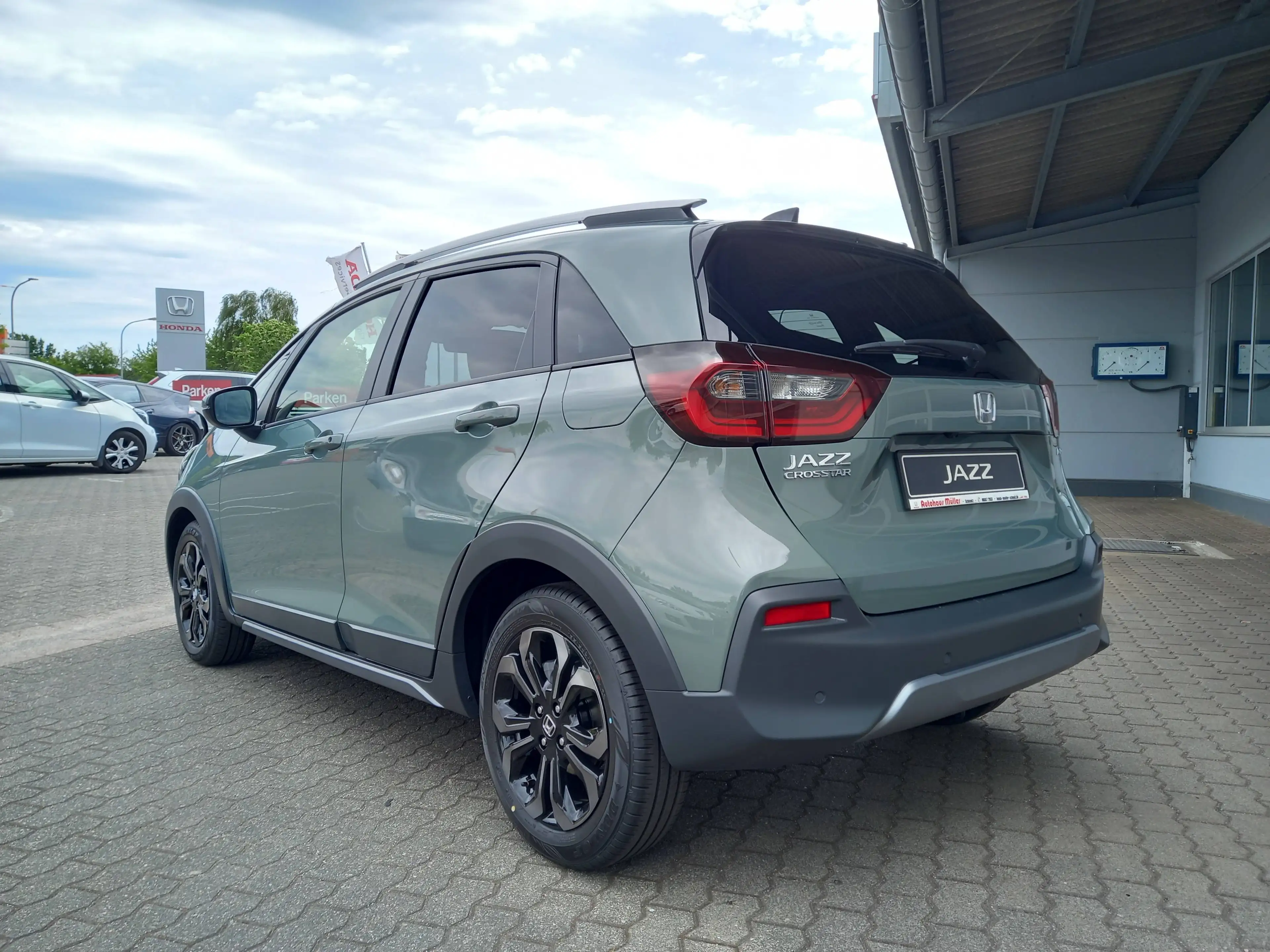 Honda Jazz 1.5 i-MMD Hybrid Crosstar Advance — photo 3