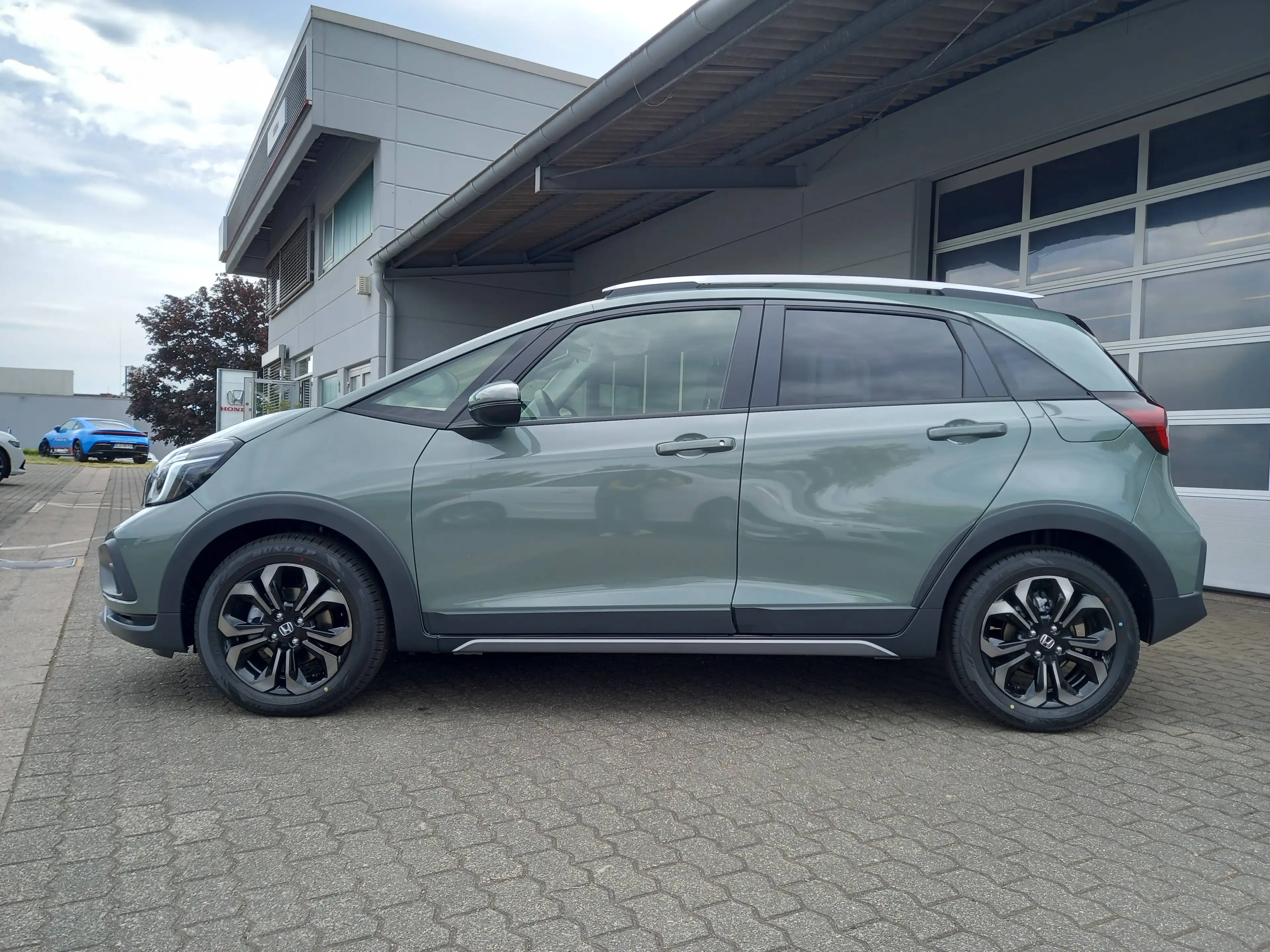 Honda Jazz 1.5 i-MMD Hybrid Crosstar Advance — photo 2