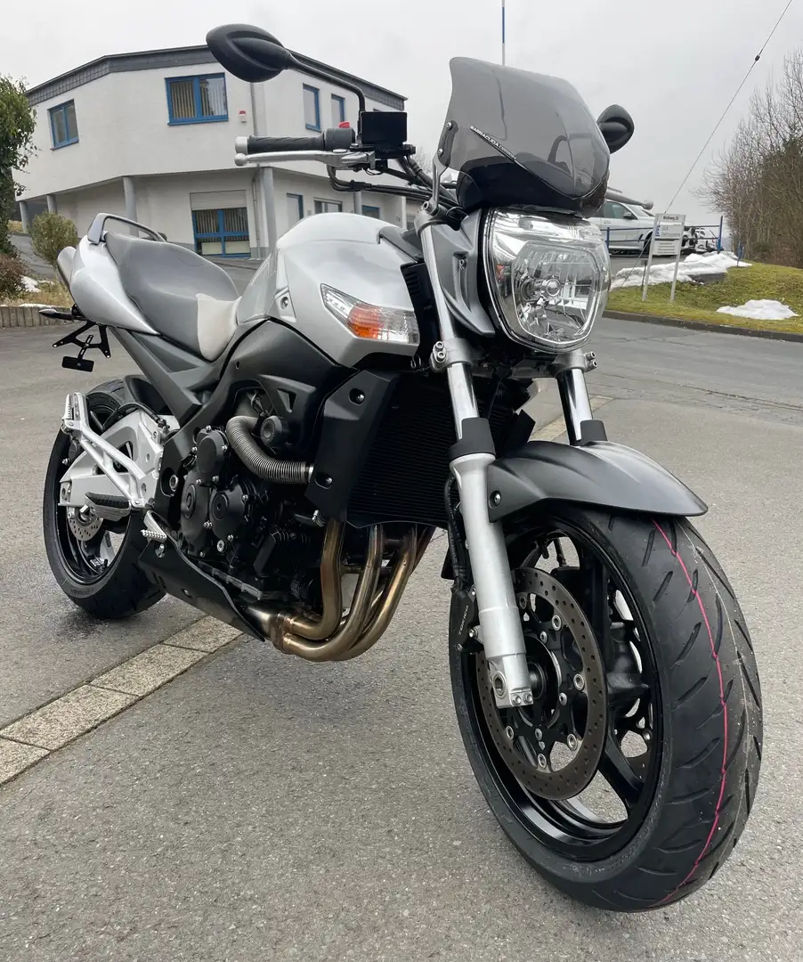 Suzuki GSR 600 - Inspektion neu - Extras Plateado - 1