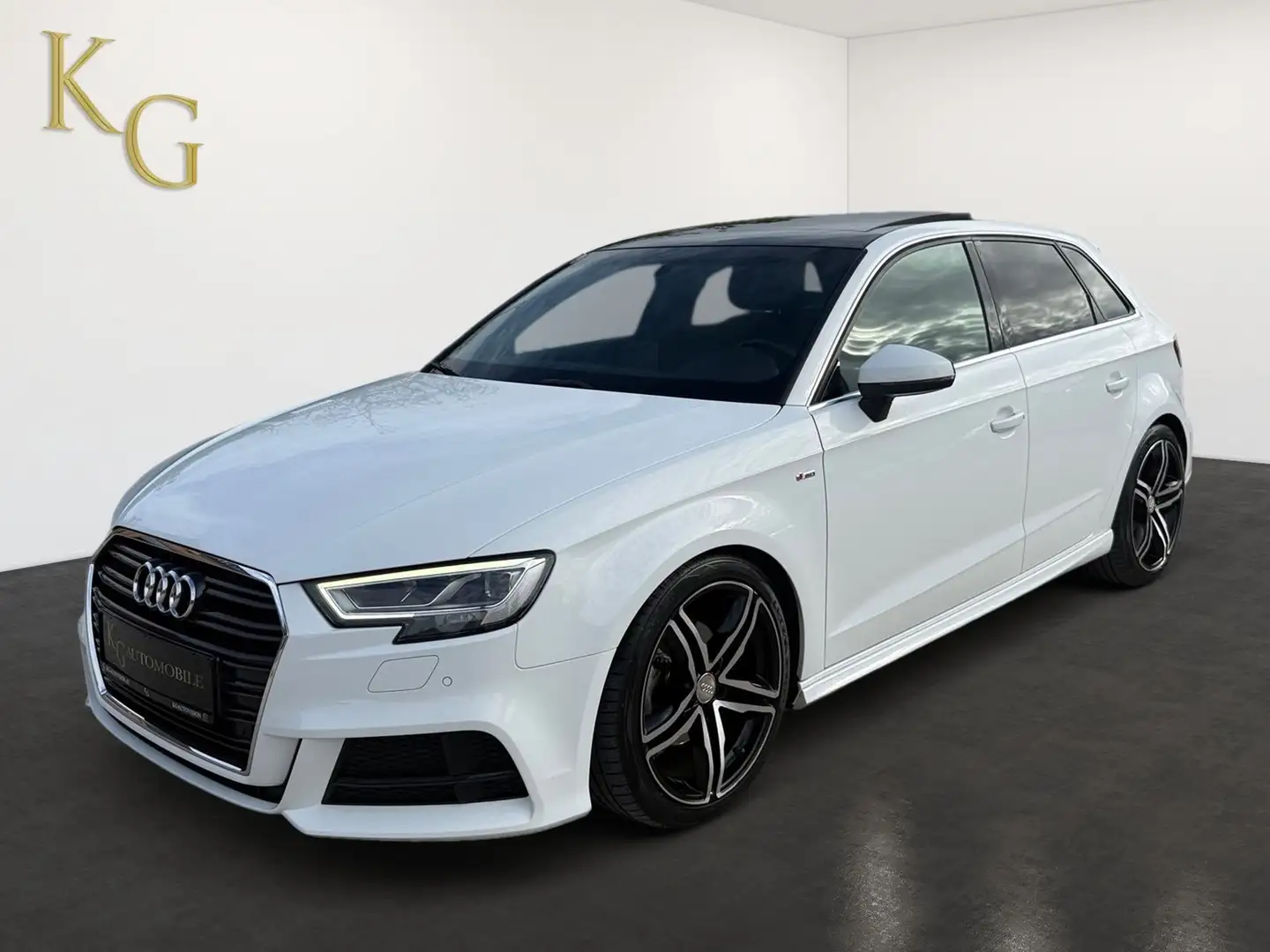 Audi A3 Sportback S-Line ab ca. 148€ monatlich Weiß - 2