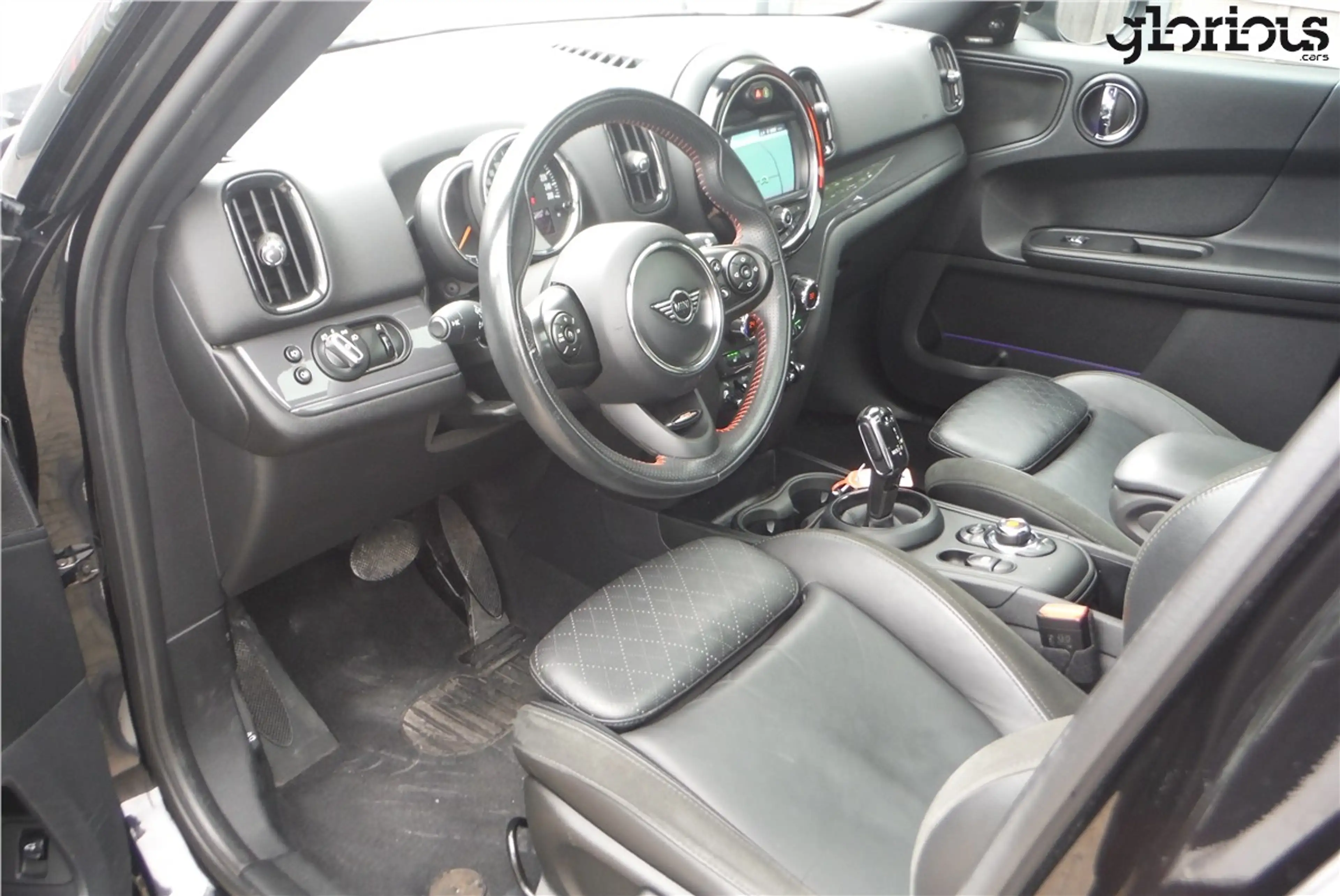 MINI Cooper D Countryman 2.0 dA Chili II F60 — photo 7