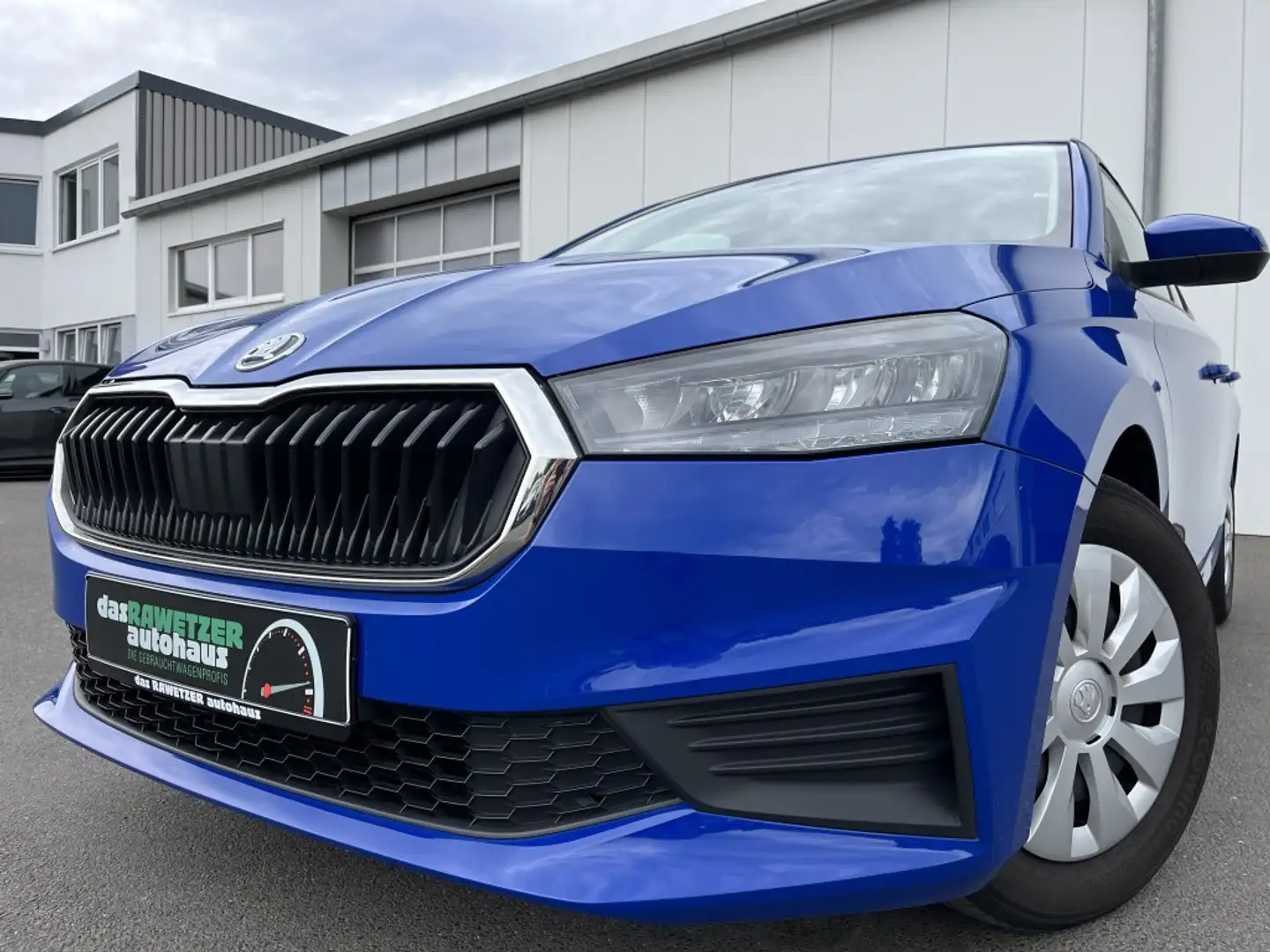 Skoda Fabia 1.0 Active 81€ m. 20% Anzahlung DAB LED ISOFIX U Blau - 1